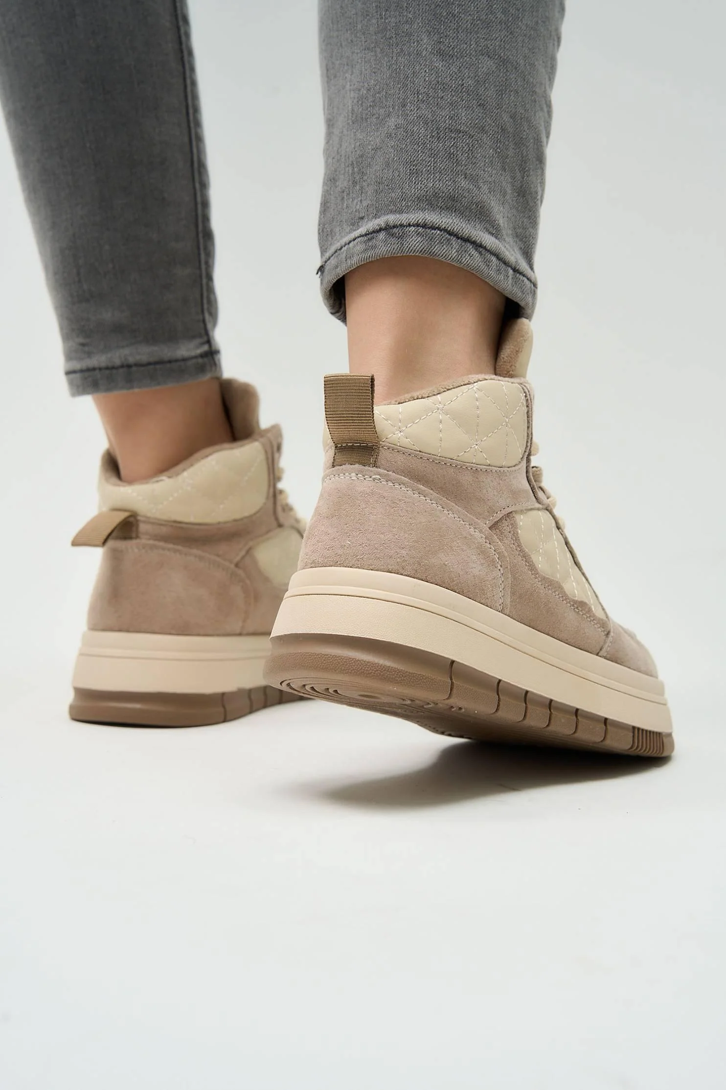 Crue Beige - Image 6