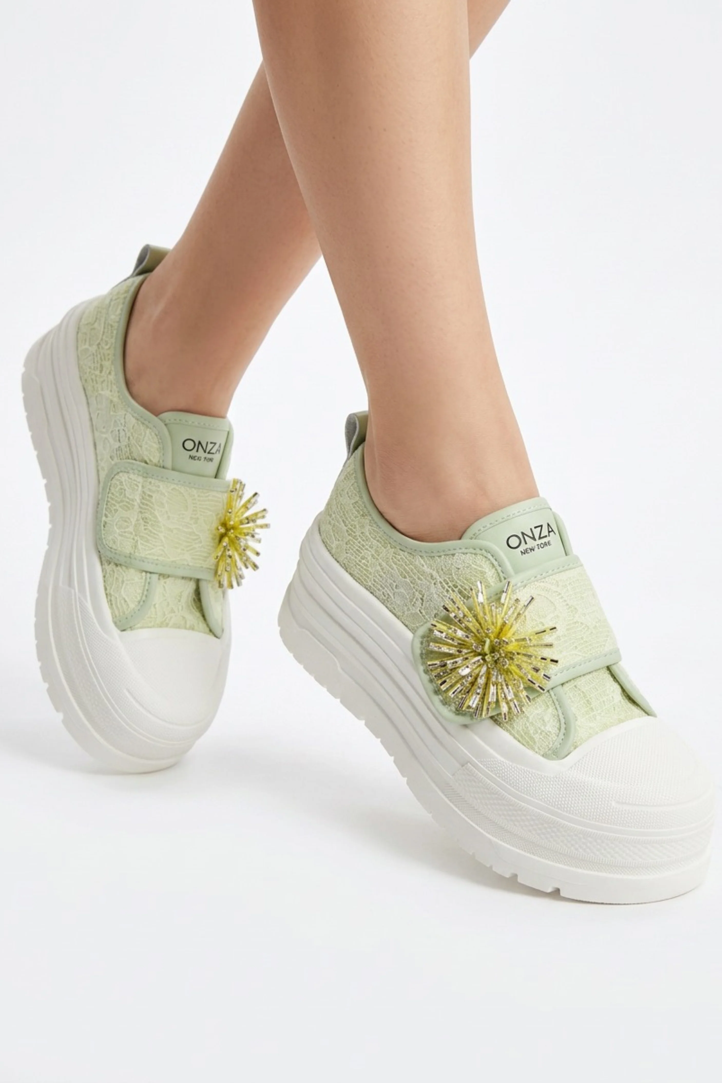 Curla Green - Image 7