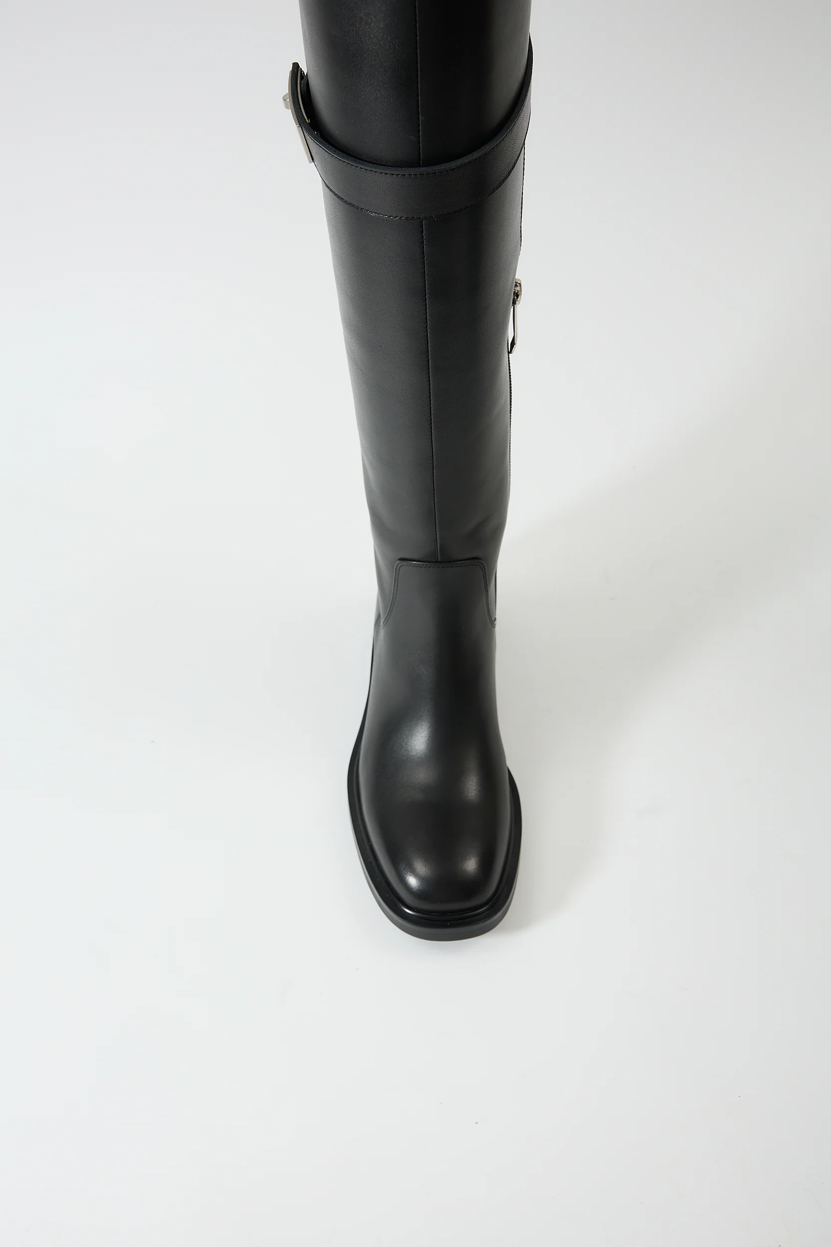 Delia Black - Image 5
