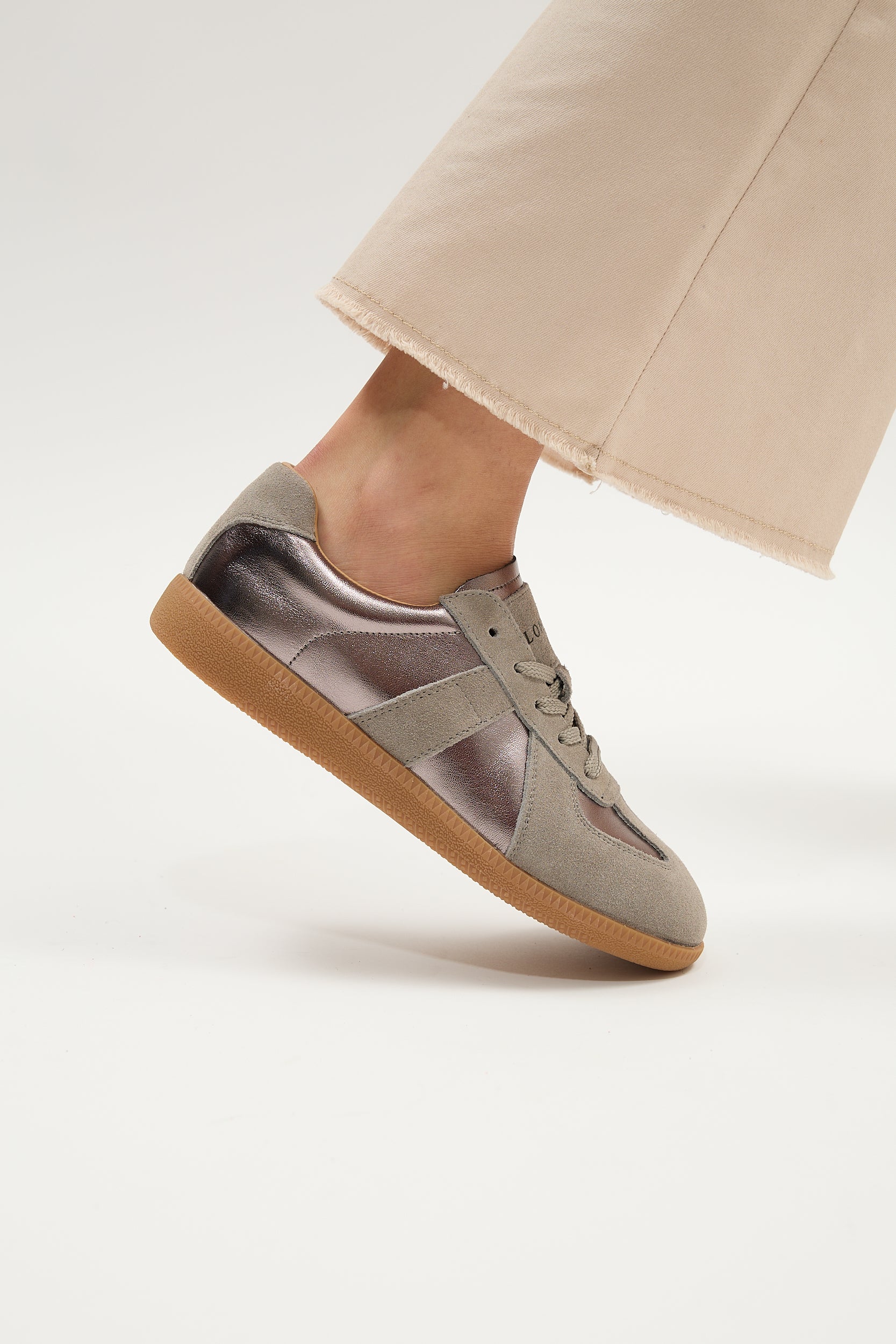Delta Grey - Image 4