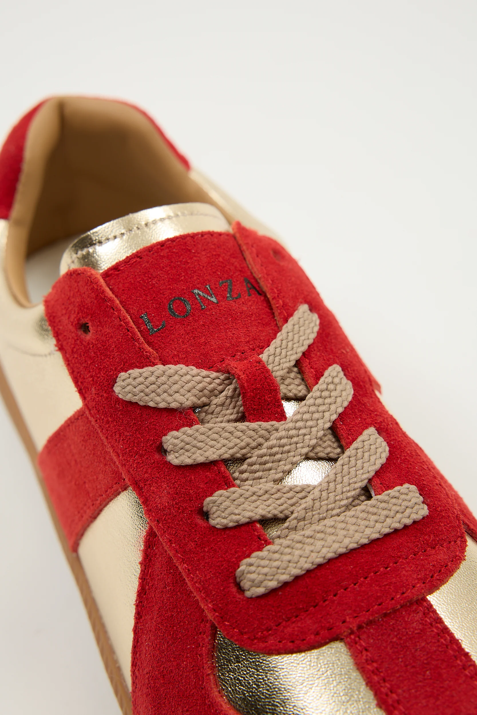 Delta Red - Image 3
