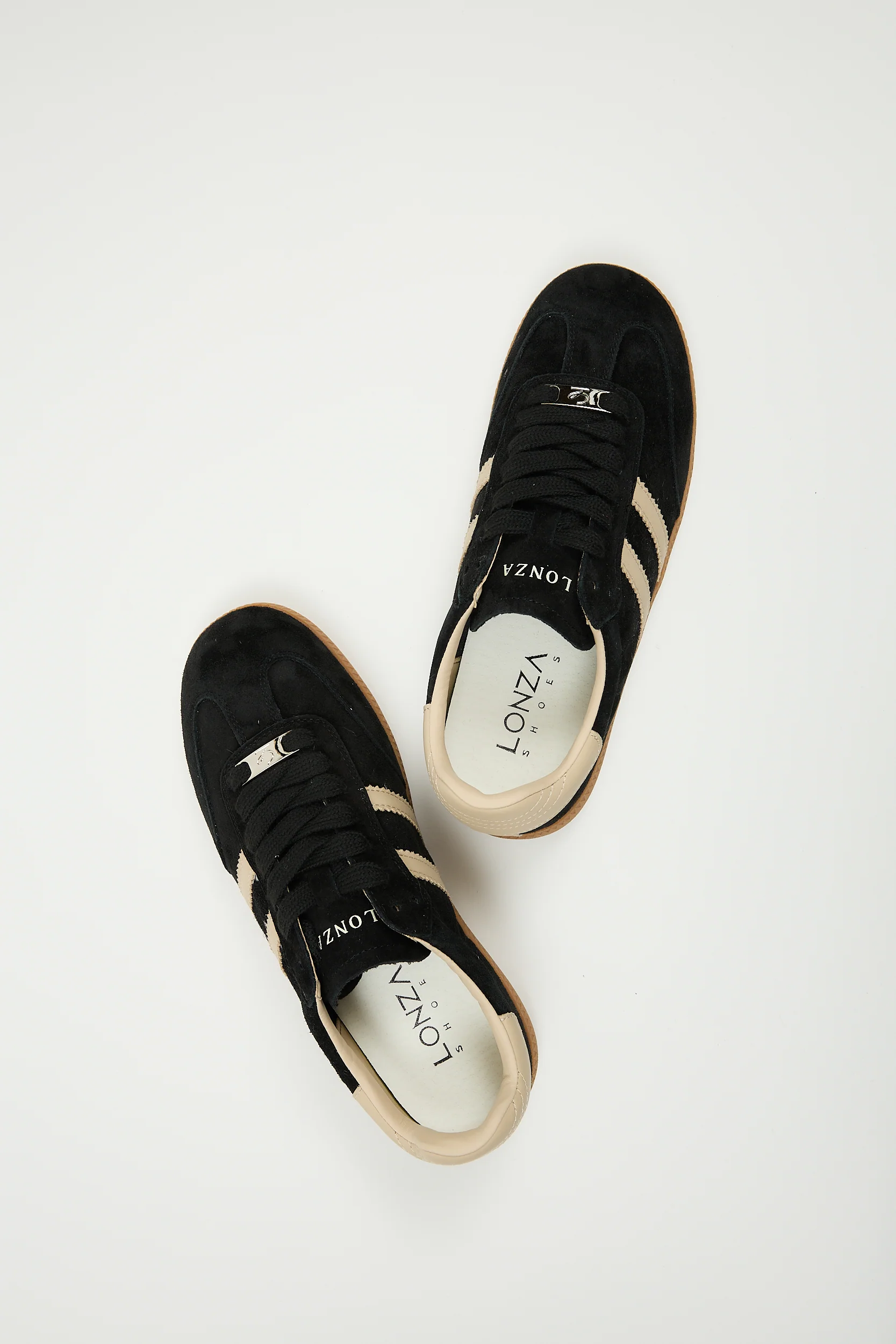 Delta Retro Black - Image 16