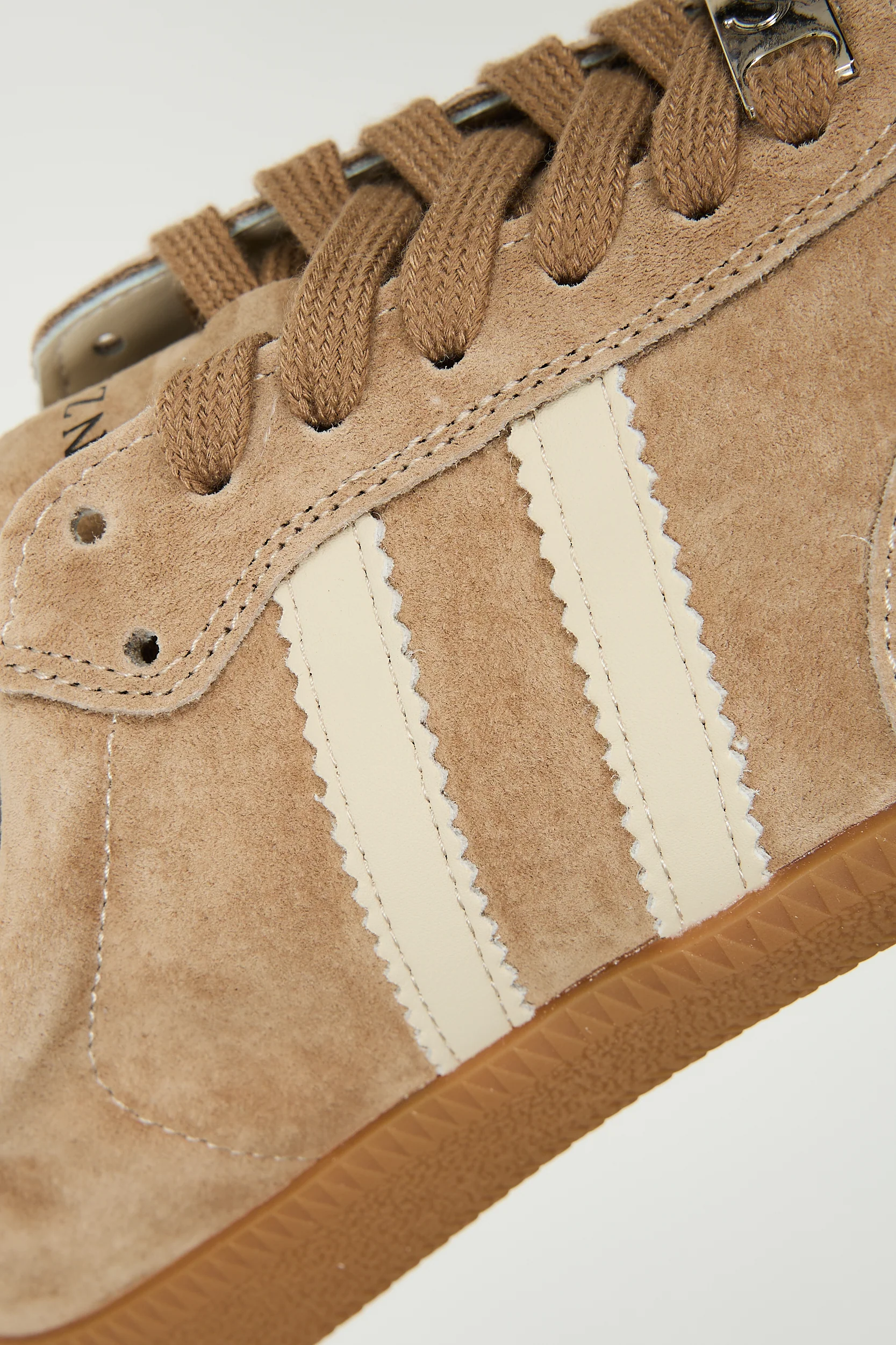 Delta Retro Khaki - Image 12