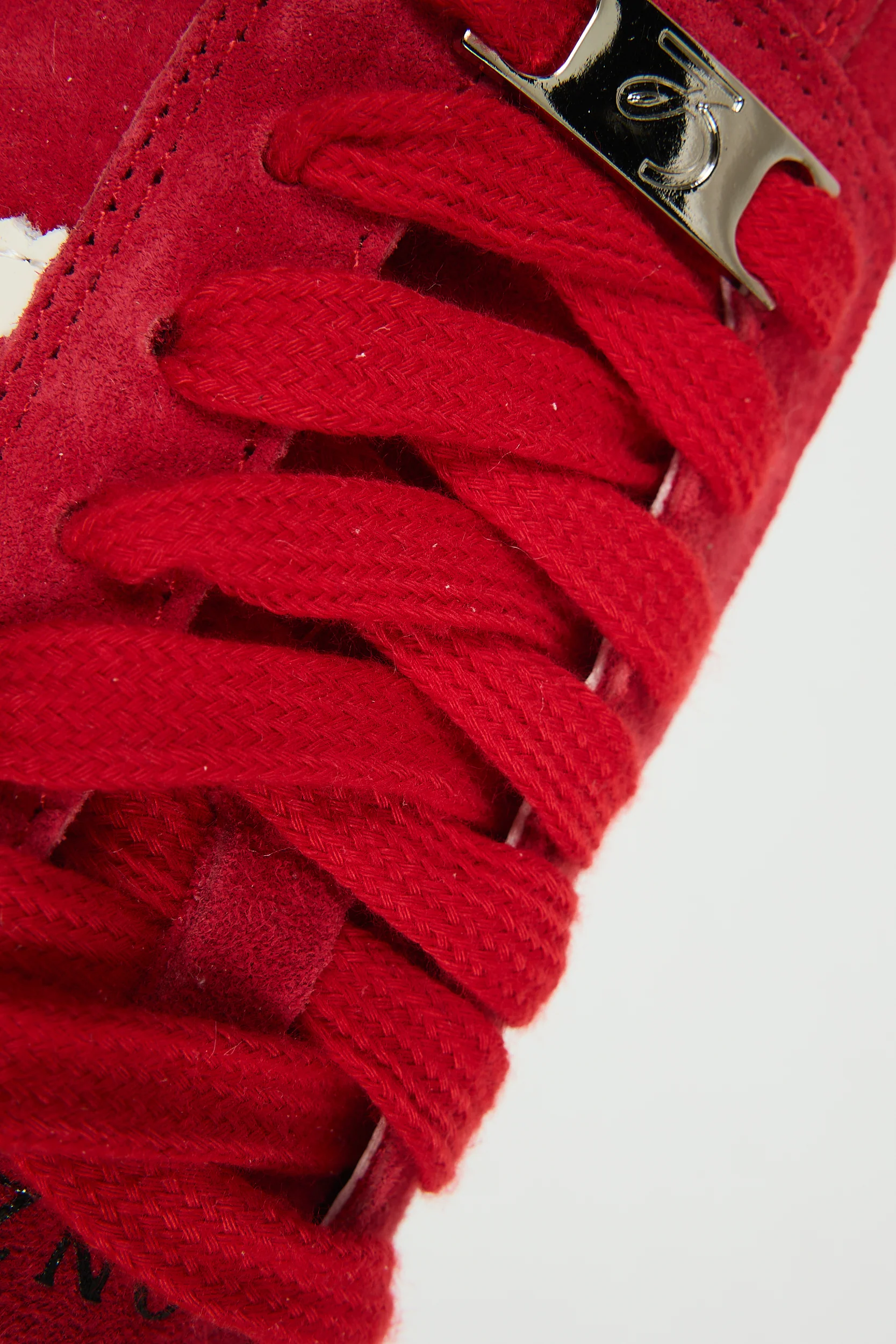 Delta Retro Red - Image 7