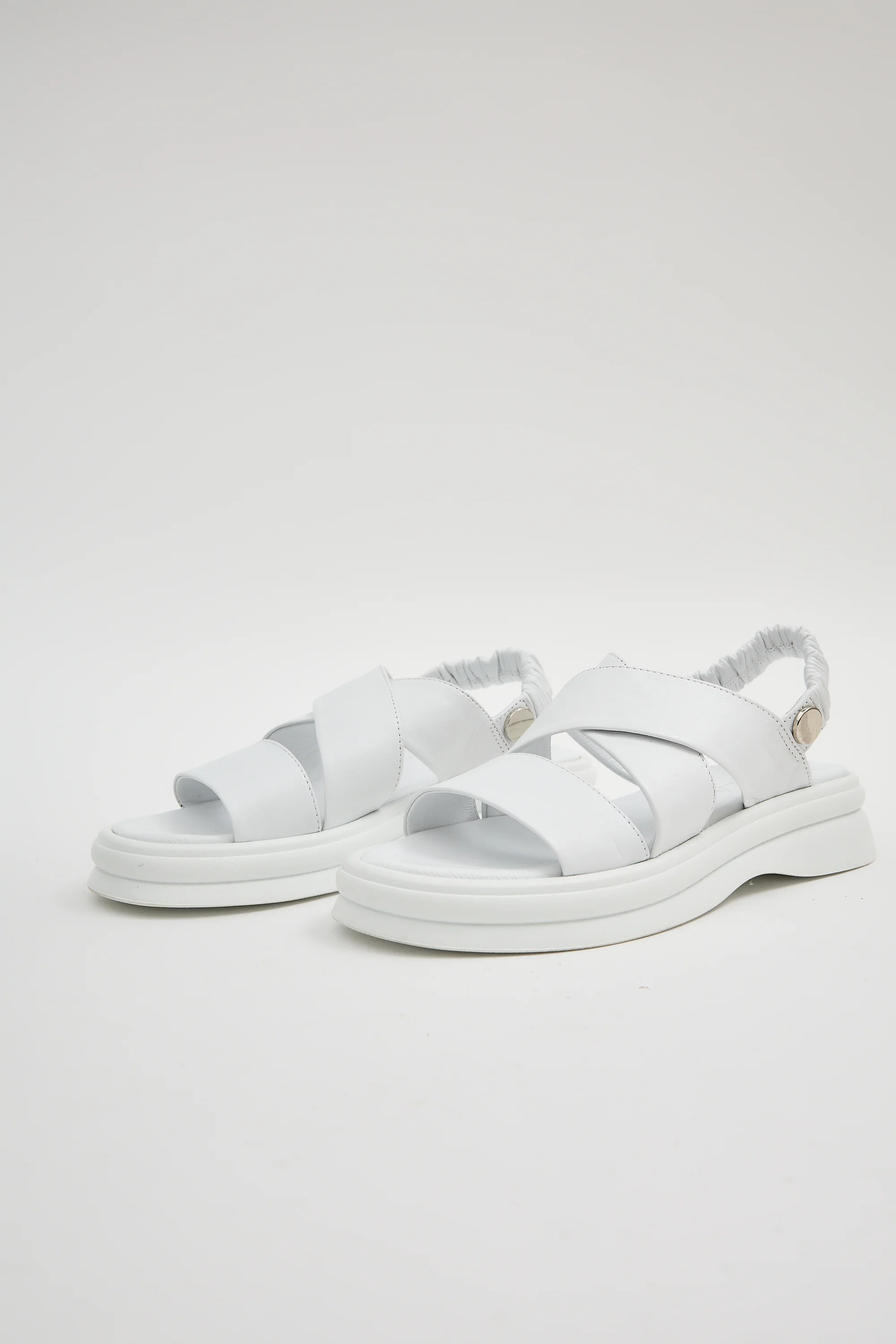 Demi White - Image 2