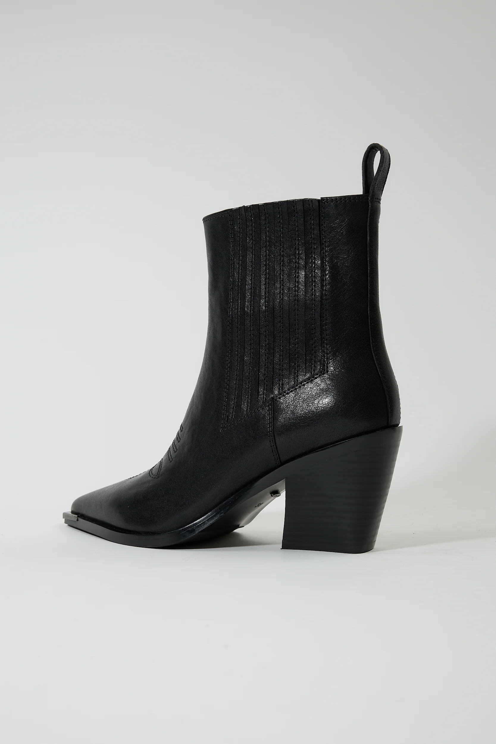 Despina Black - Image 4