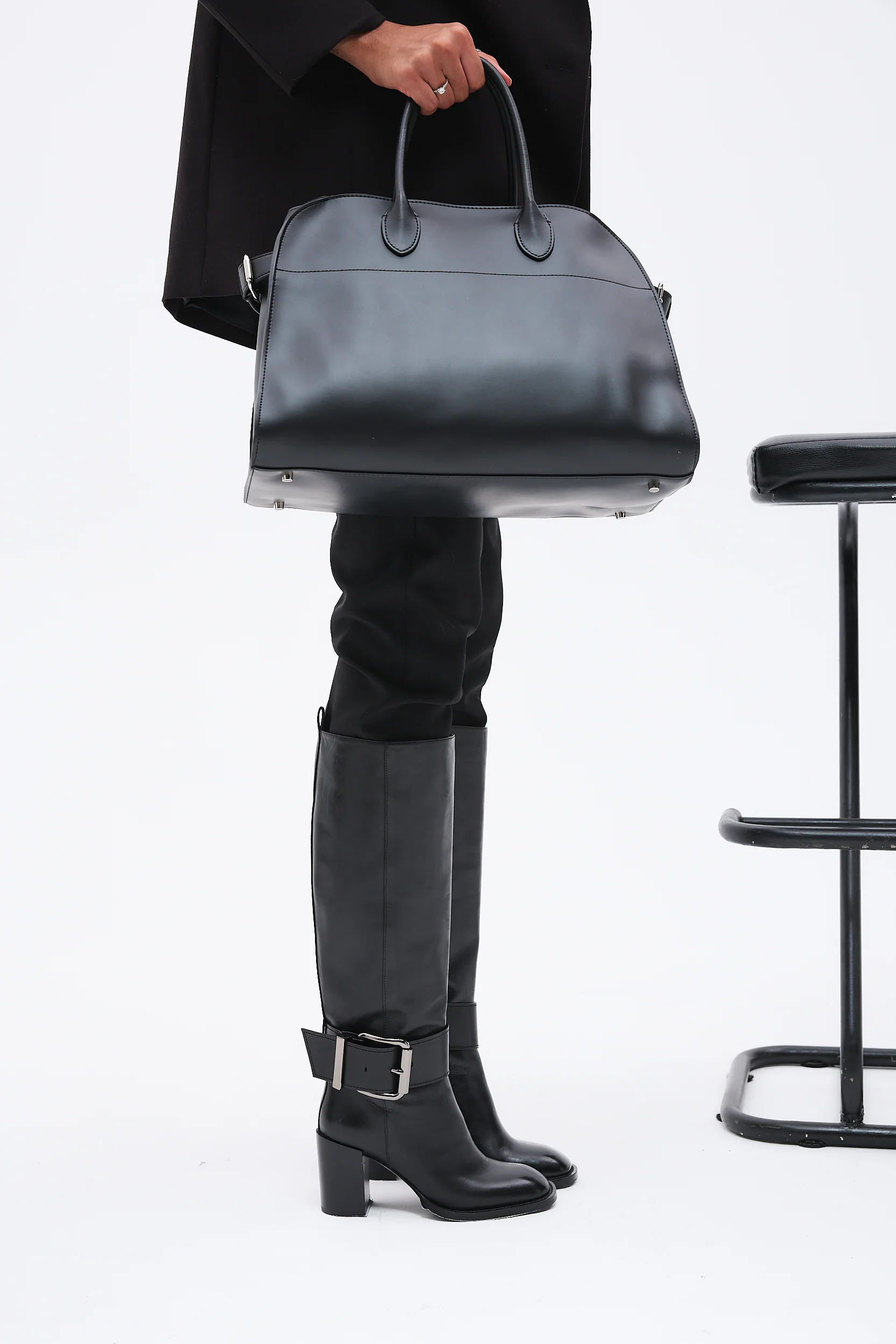 Efimia Black - Image 3