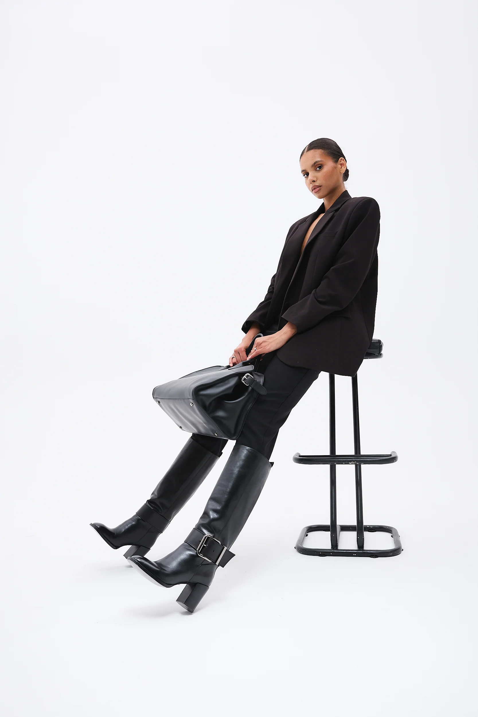 Efimia Black - Image 7