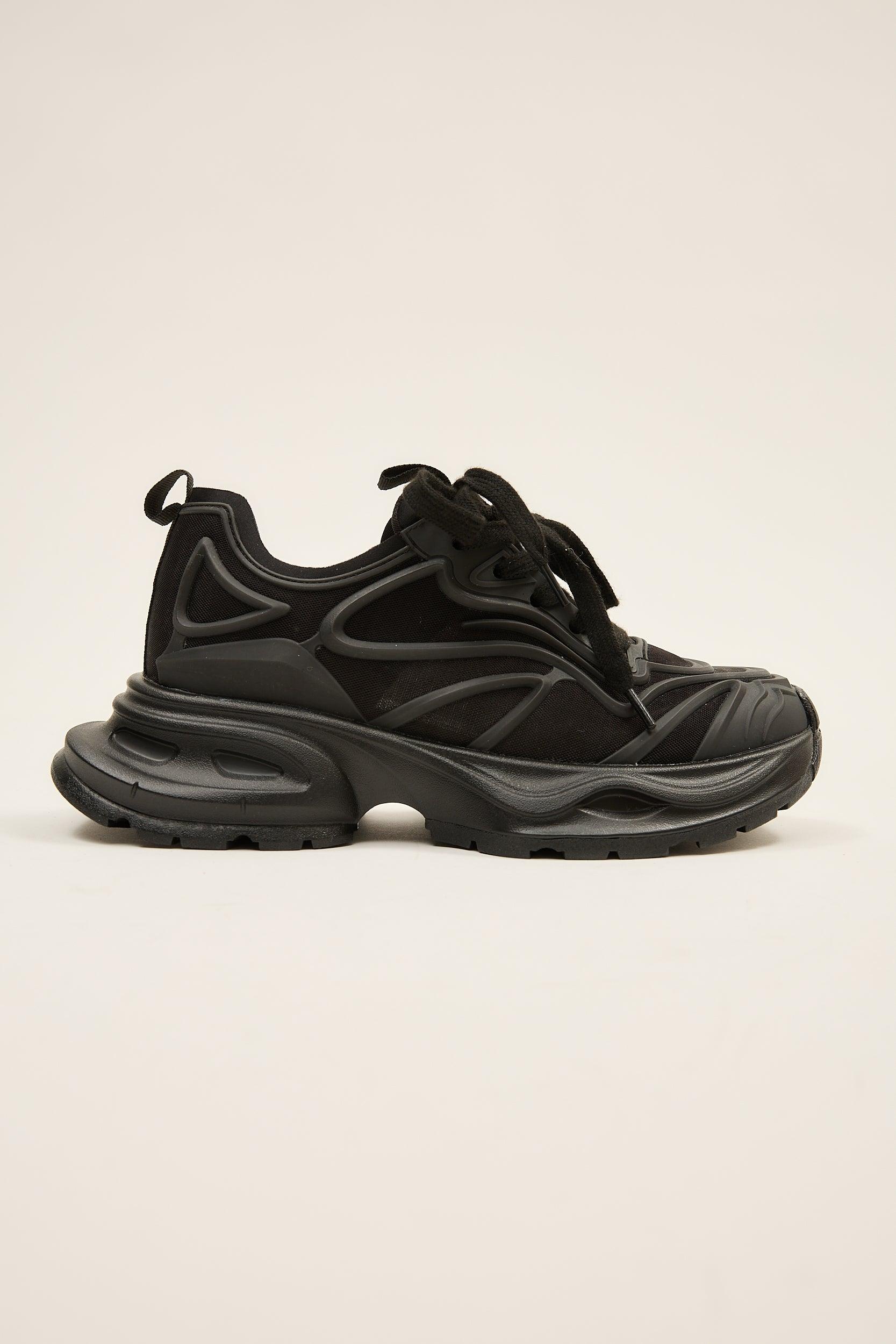 Elio Black - Image 7