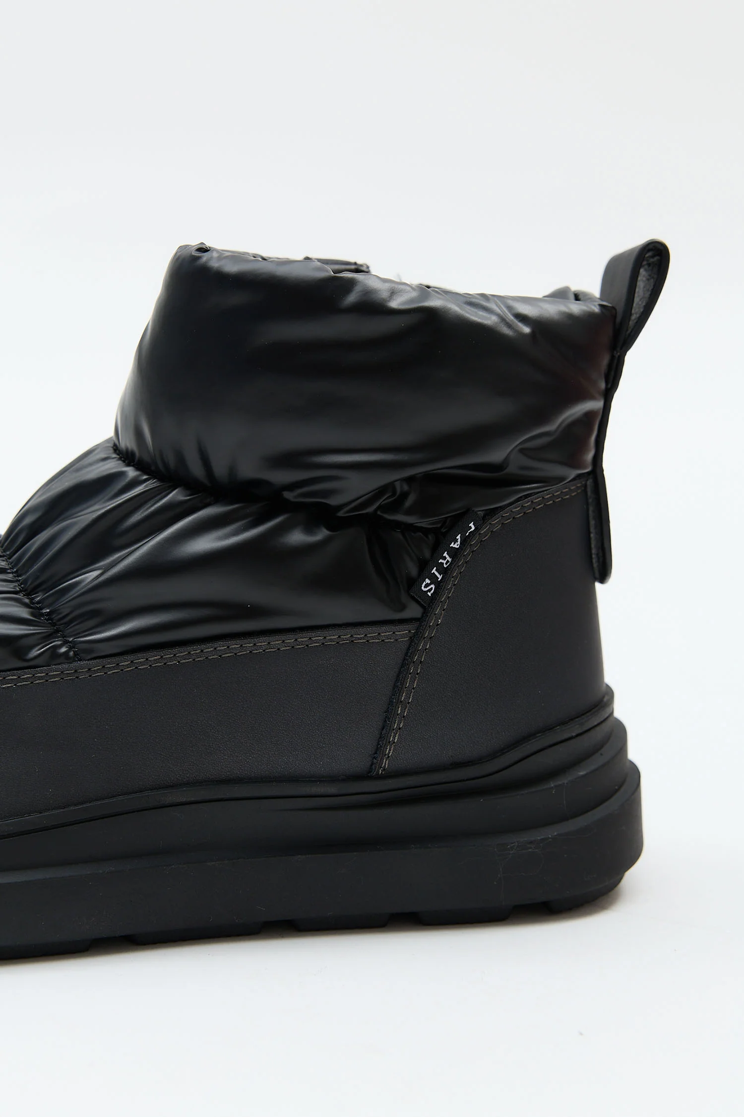 Elowen Black - Image 7