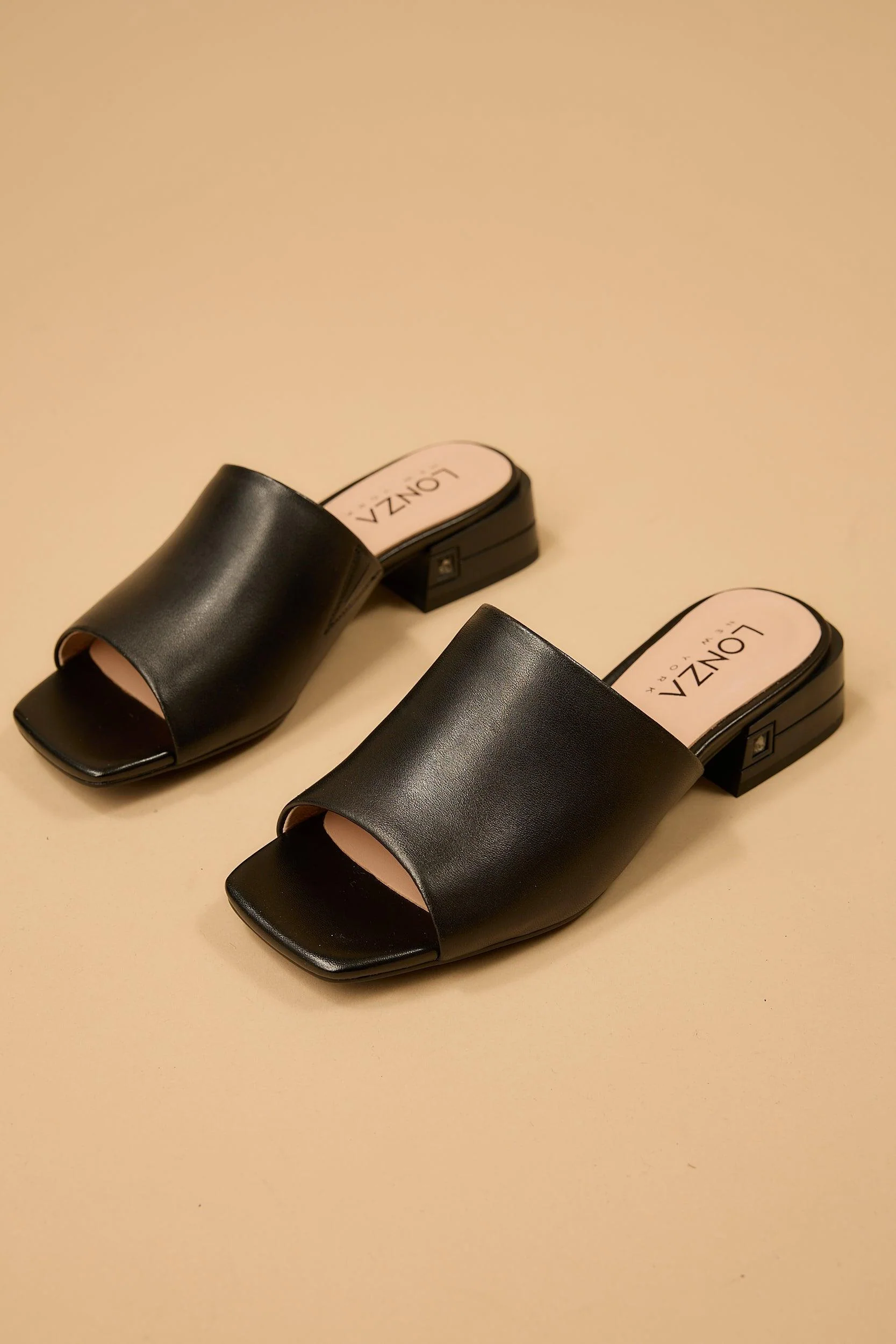 Emilia Black Matte - Image 10