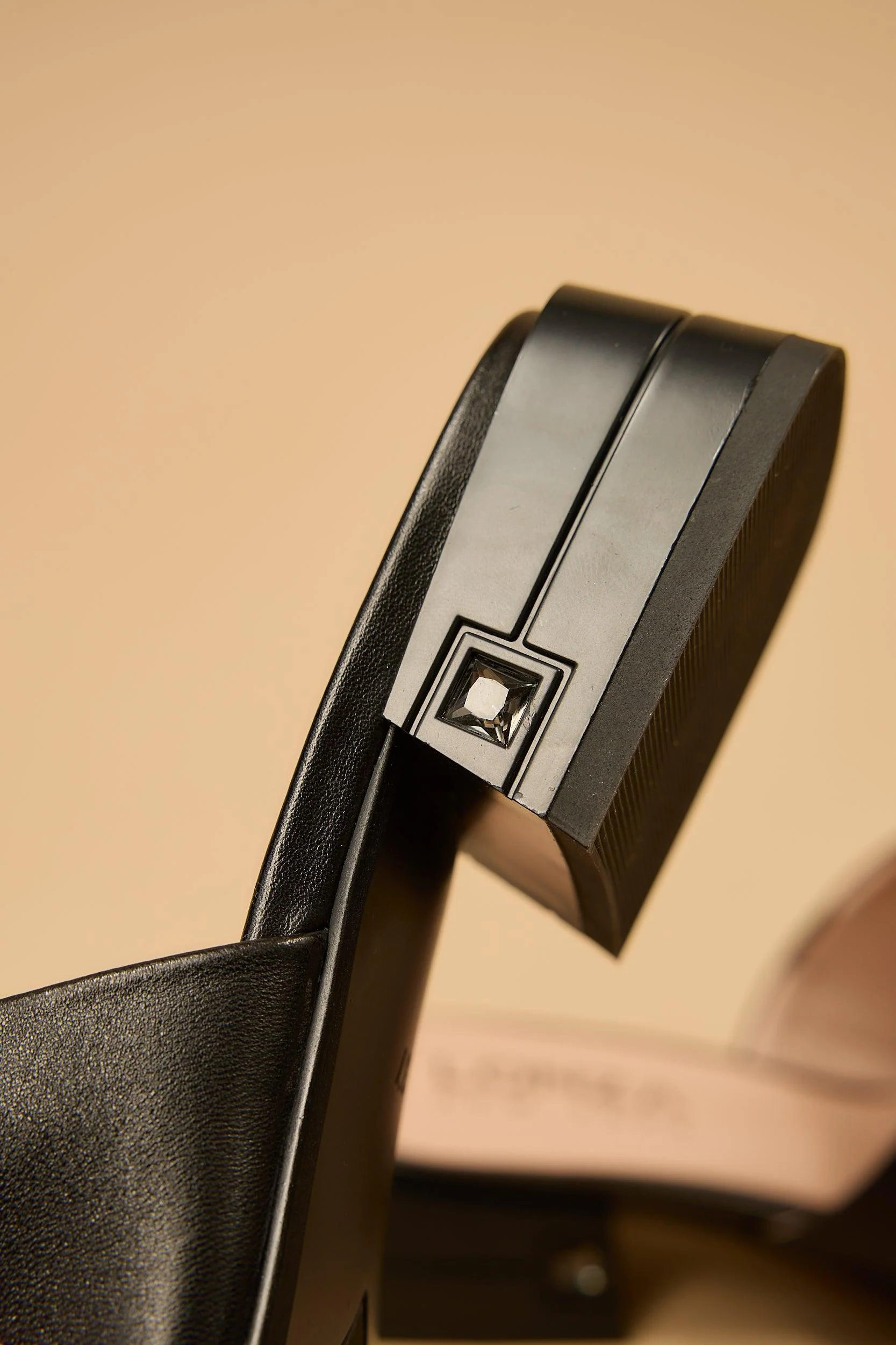 Emilia Black Matte - Image 12