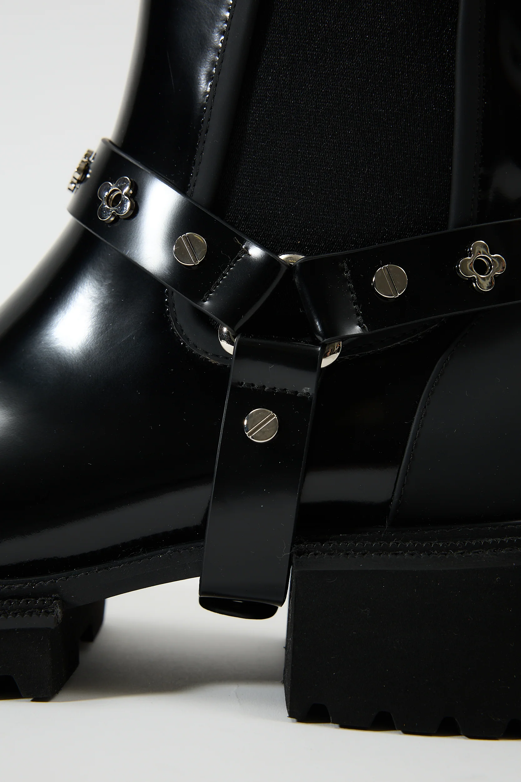 Erato Black - Image 4