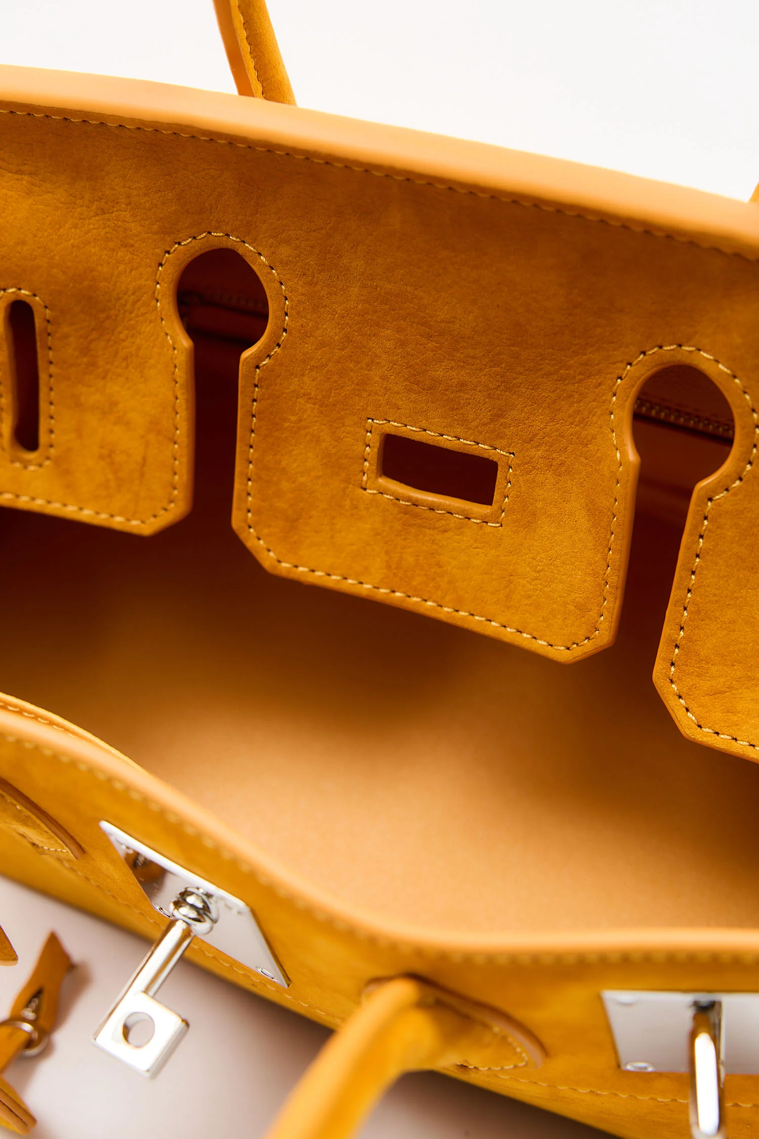Ermy Yellow - Image 5
