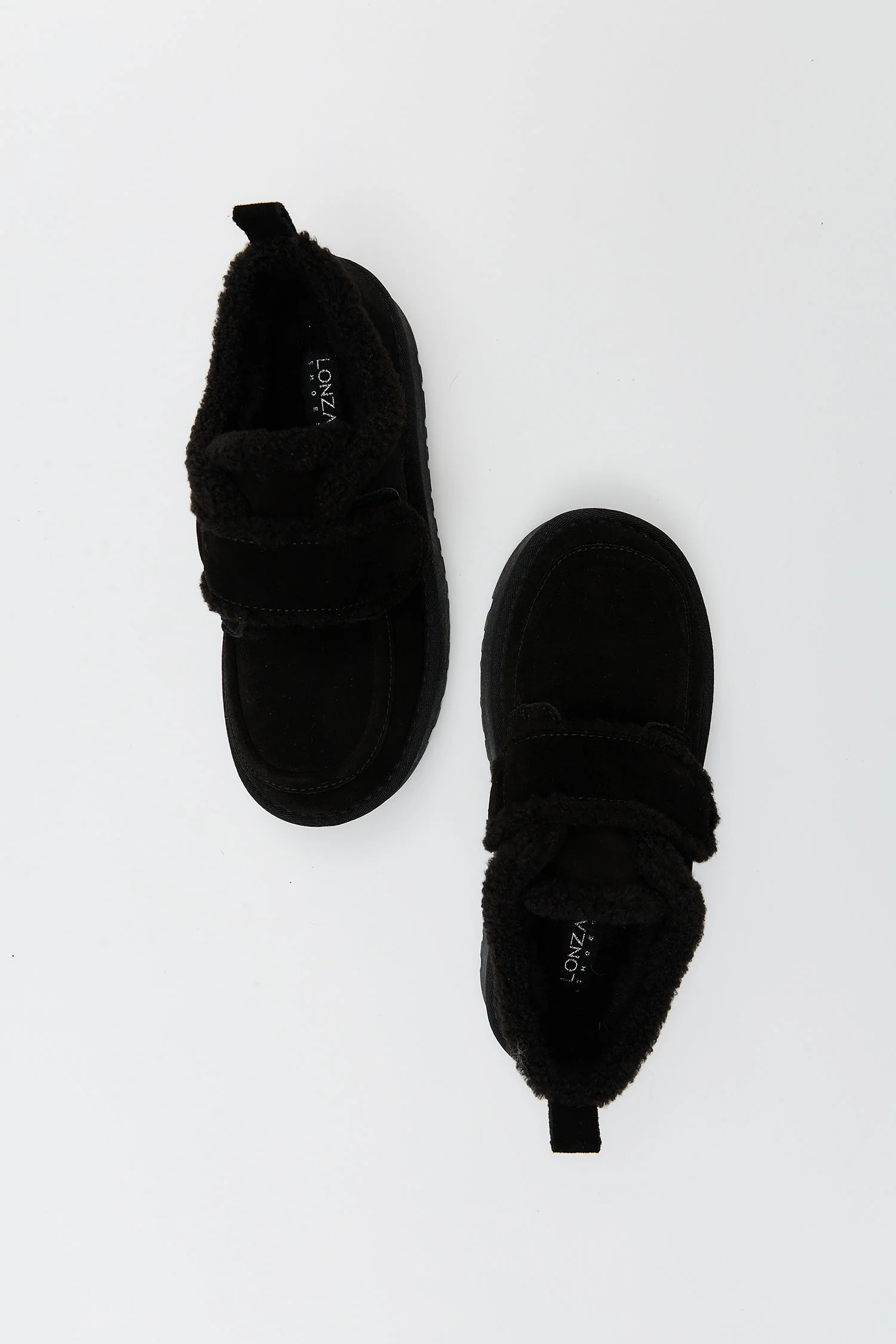 Esme Black - Image 7