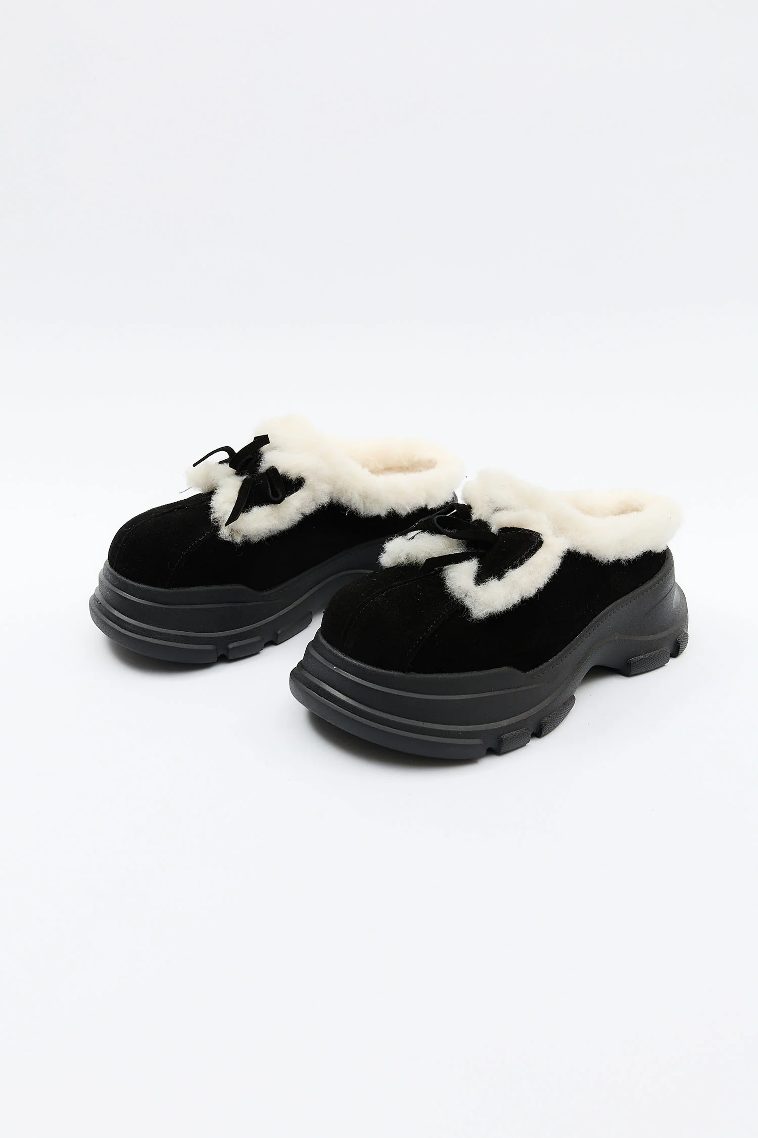 Evelyn Black - Image 4