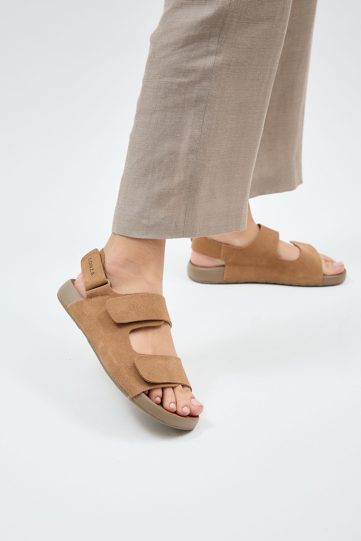 Floral Camel - Image 11