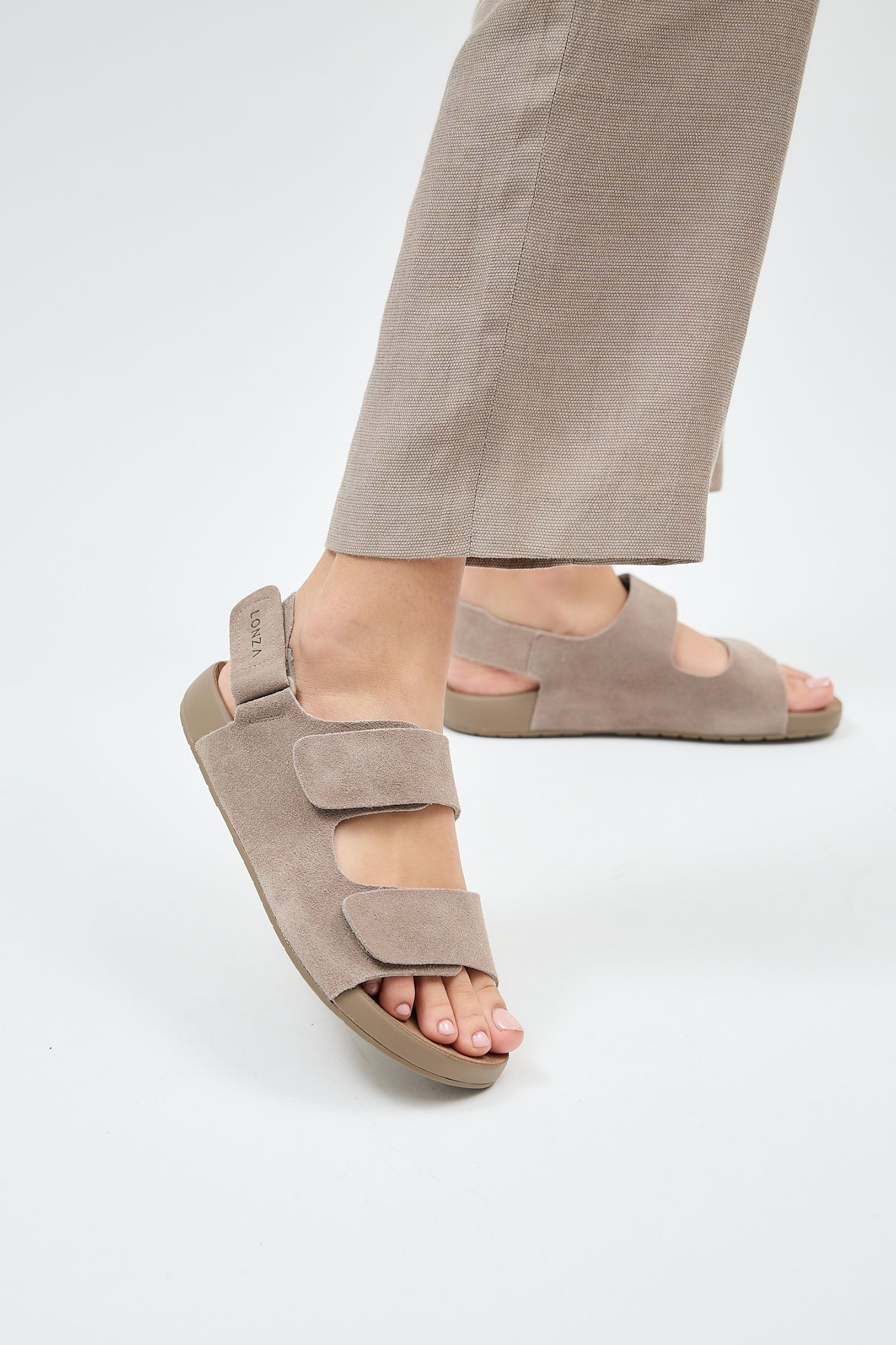 Floral Grey - Image 11