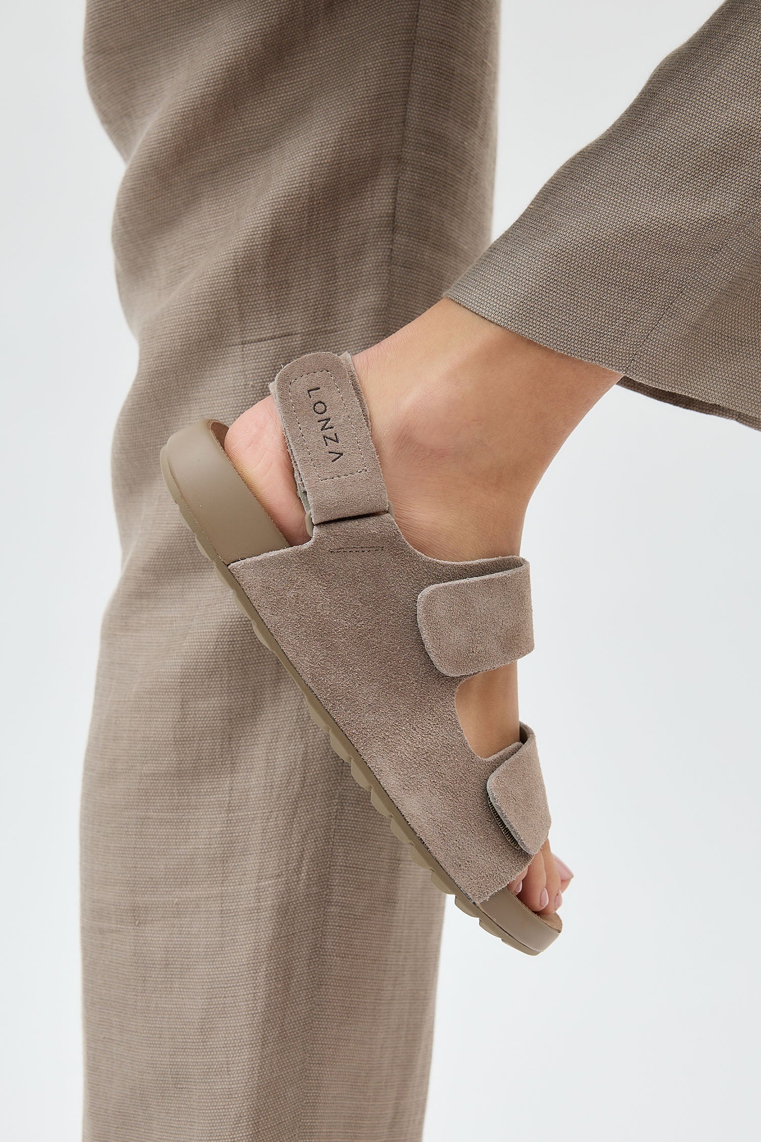 Floral Grey - Image 13