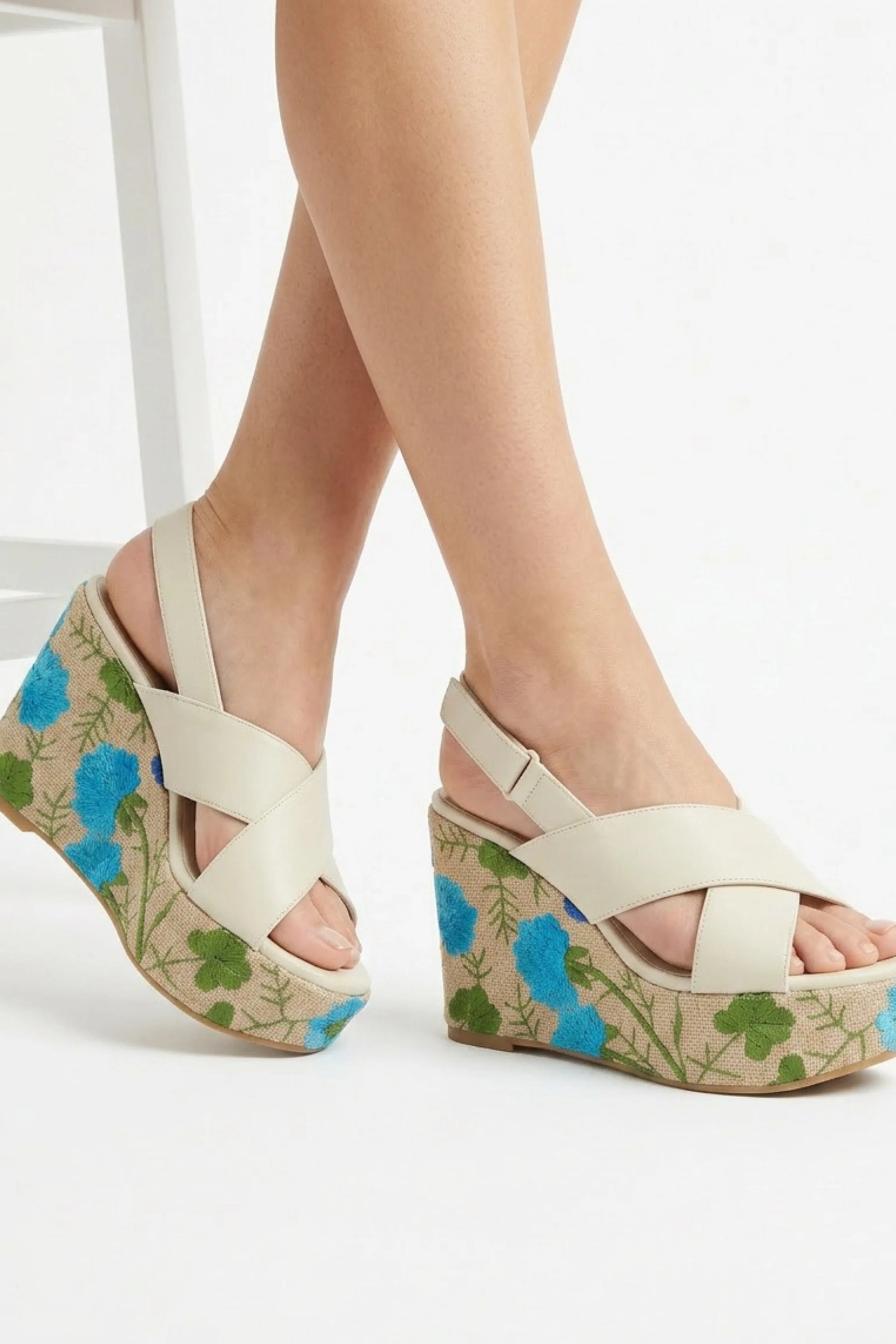 Florina White - Image 3