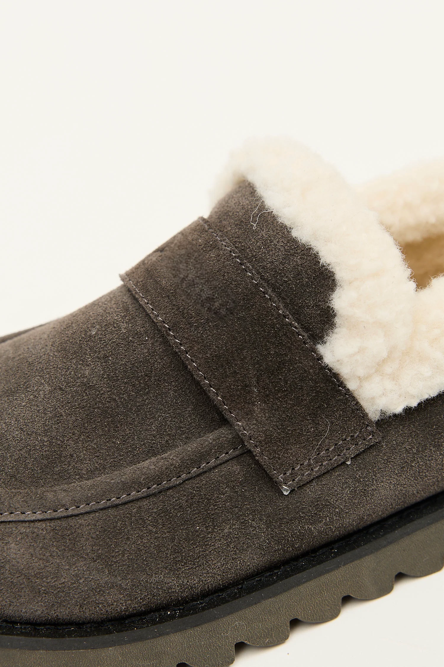 Frostine Grey - Image 3