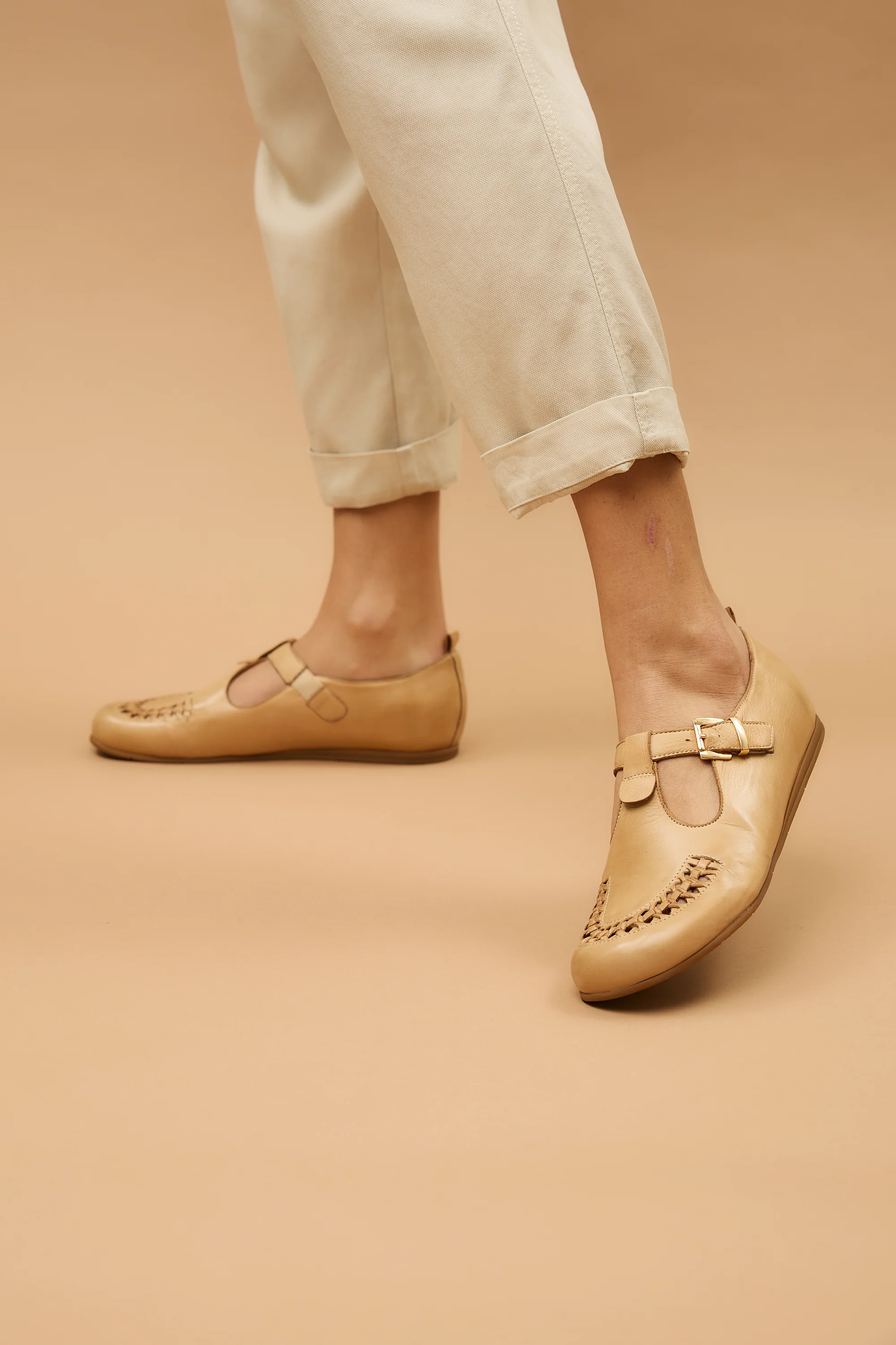 Gigi Apricot - Image 6
