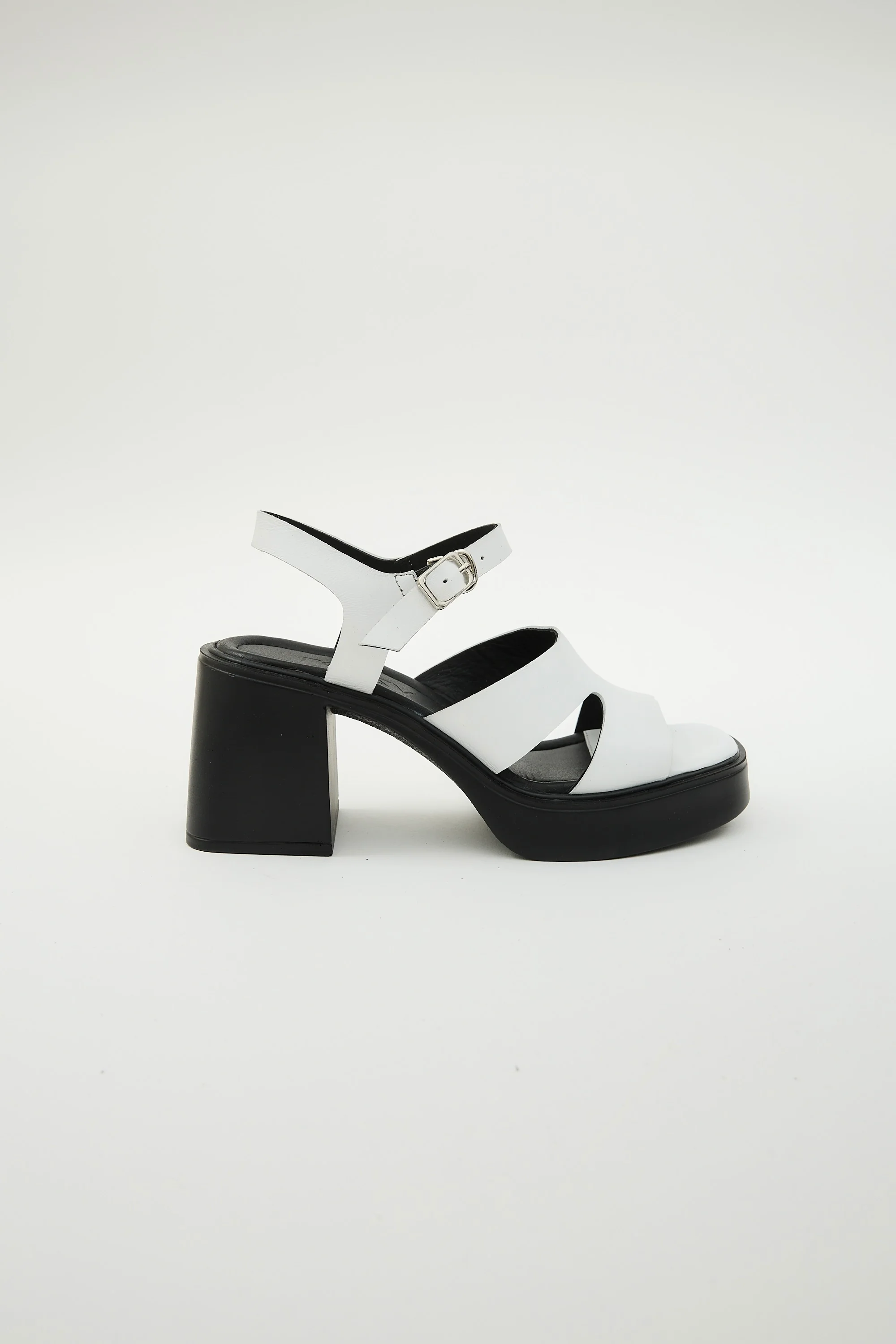 Giri White
