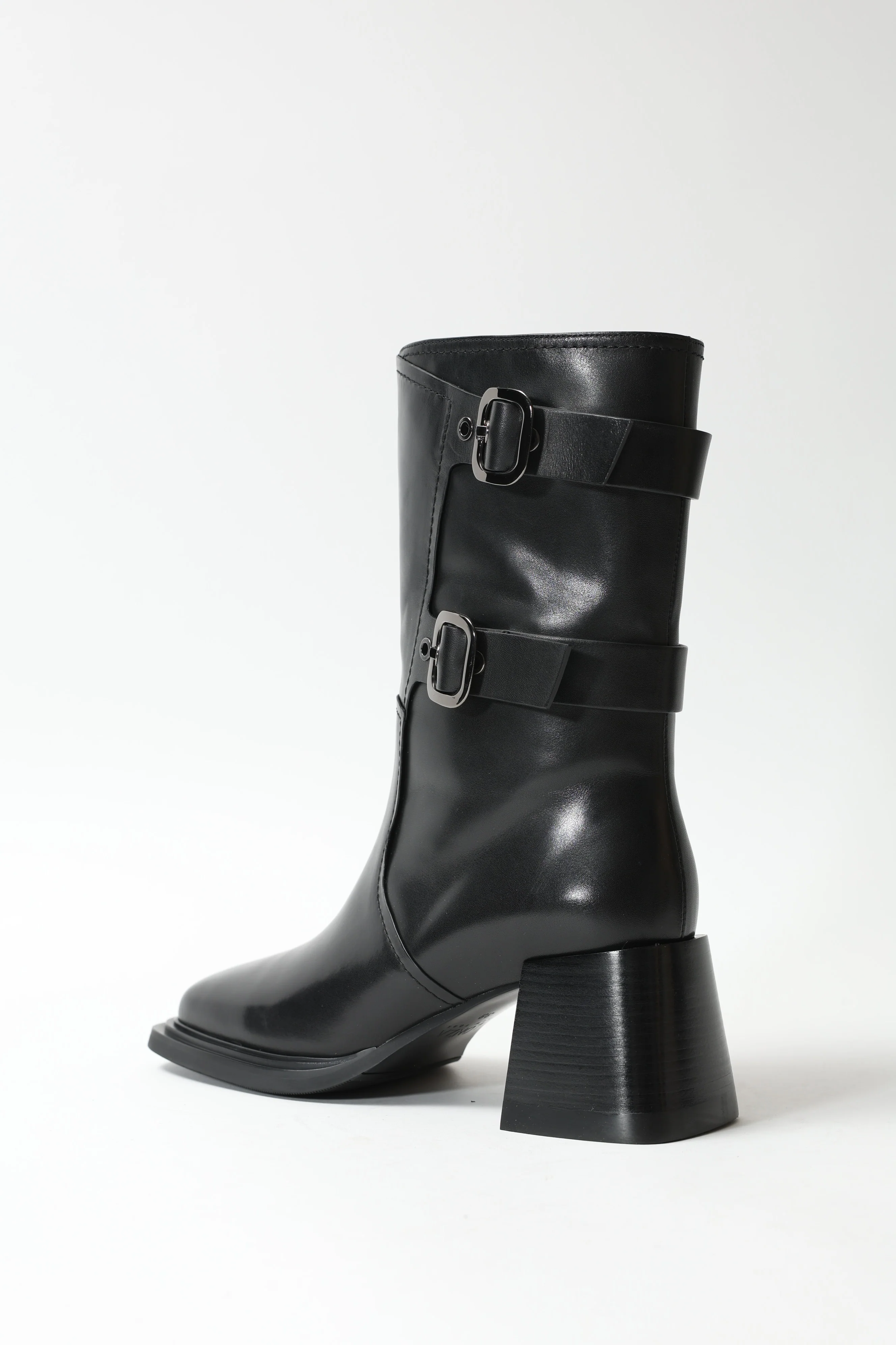 Hecate Black - Image 3