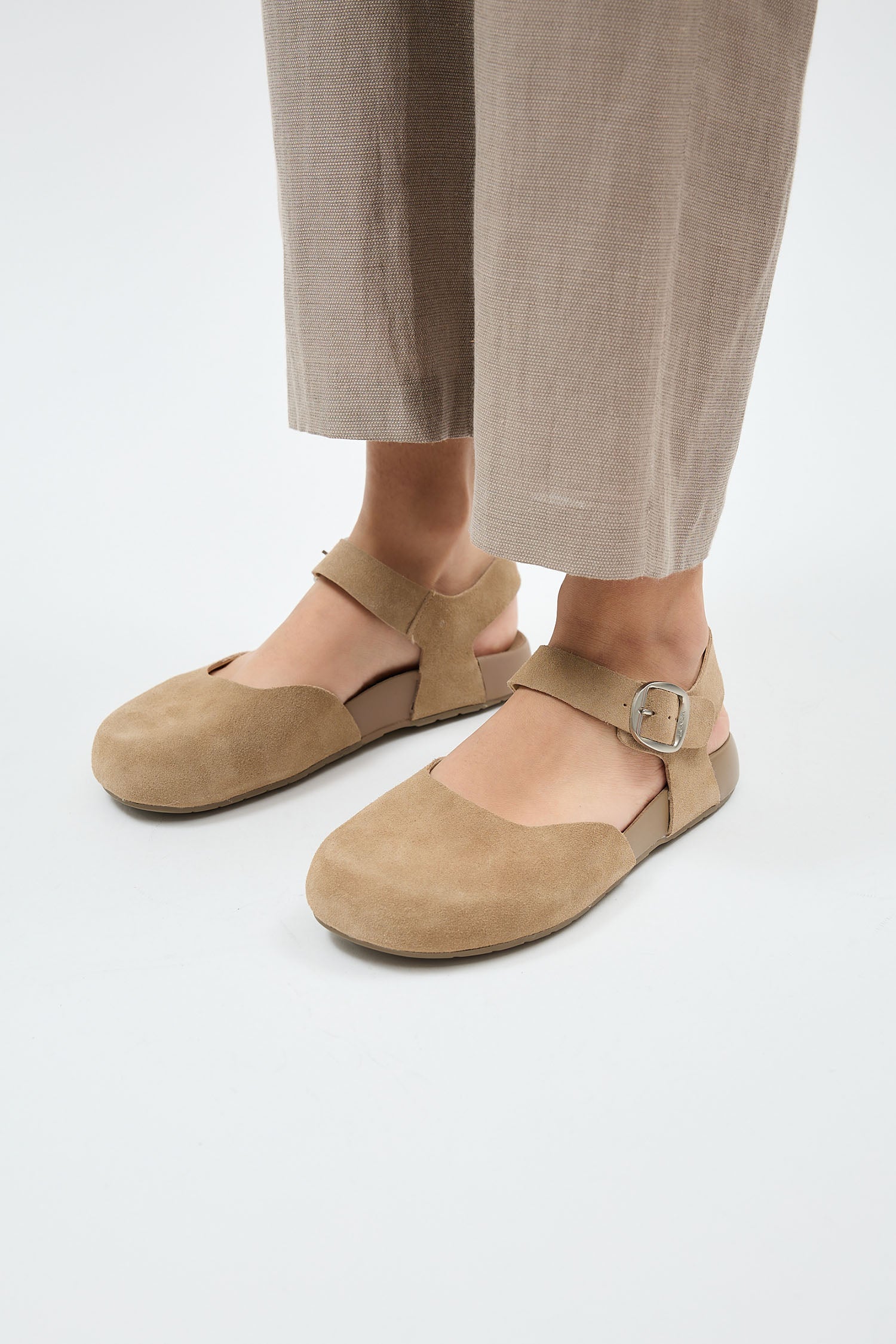 Hunter Beige - Image 13