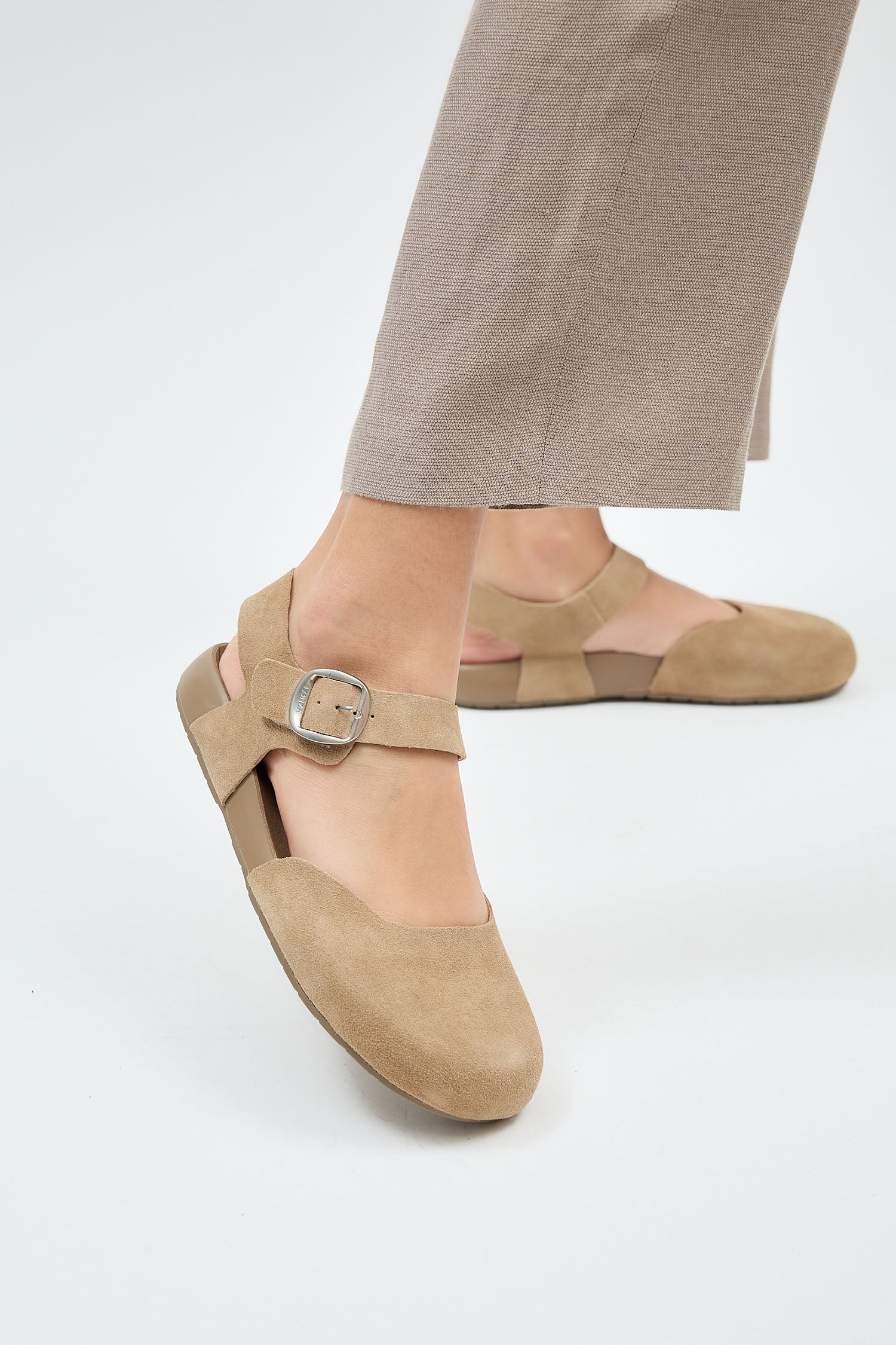 Hunter Beige - Image 14