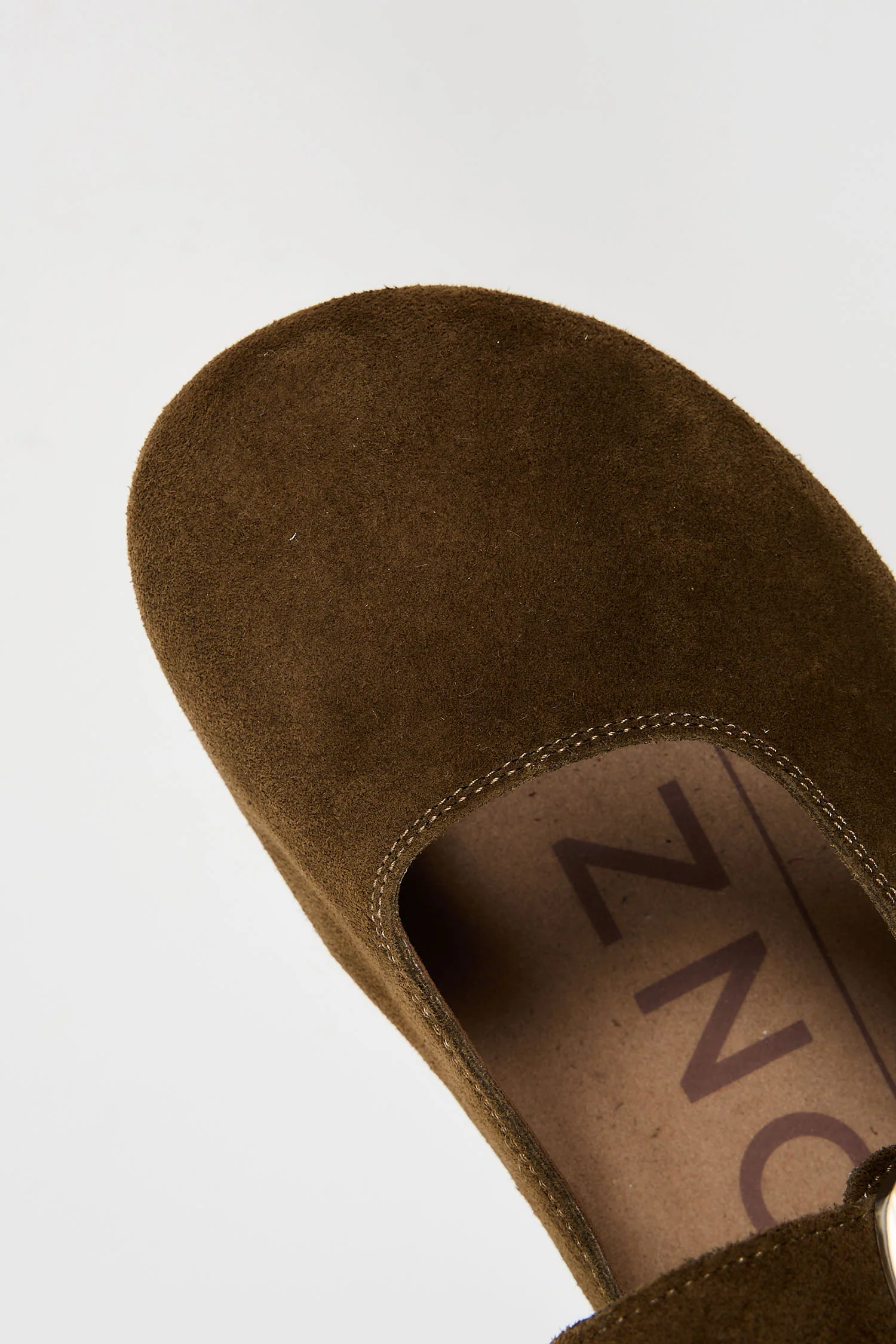 Hunter Brown - Image 11