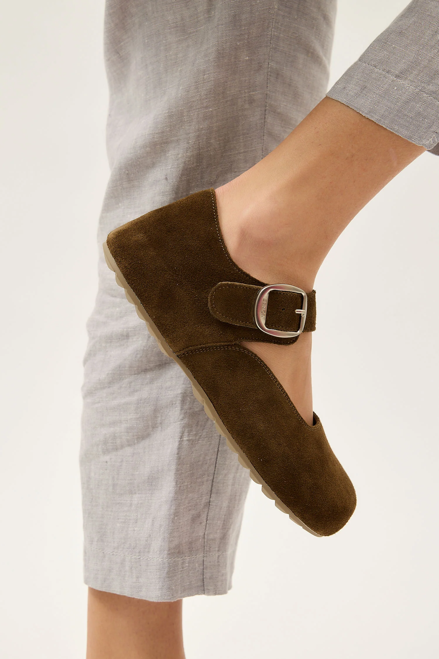 Hunter Brown - Image 15