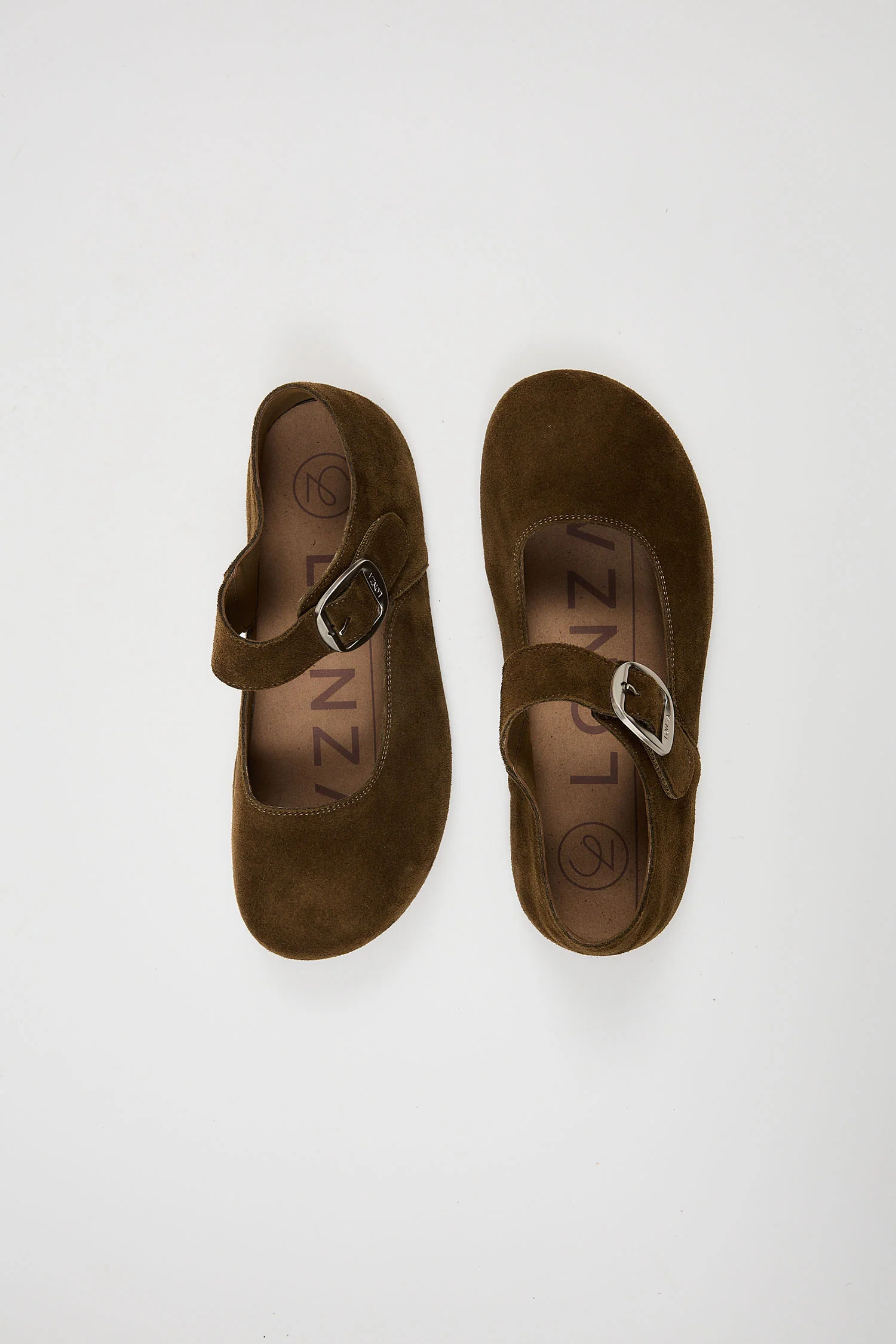Hunter Brown - Image 7