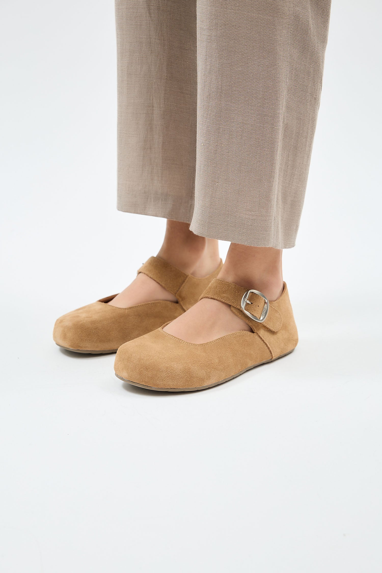 Hunter Camel - Image 13