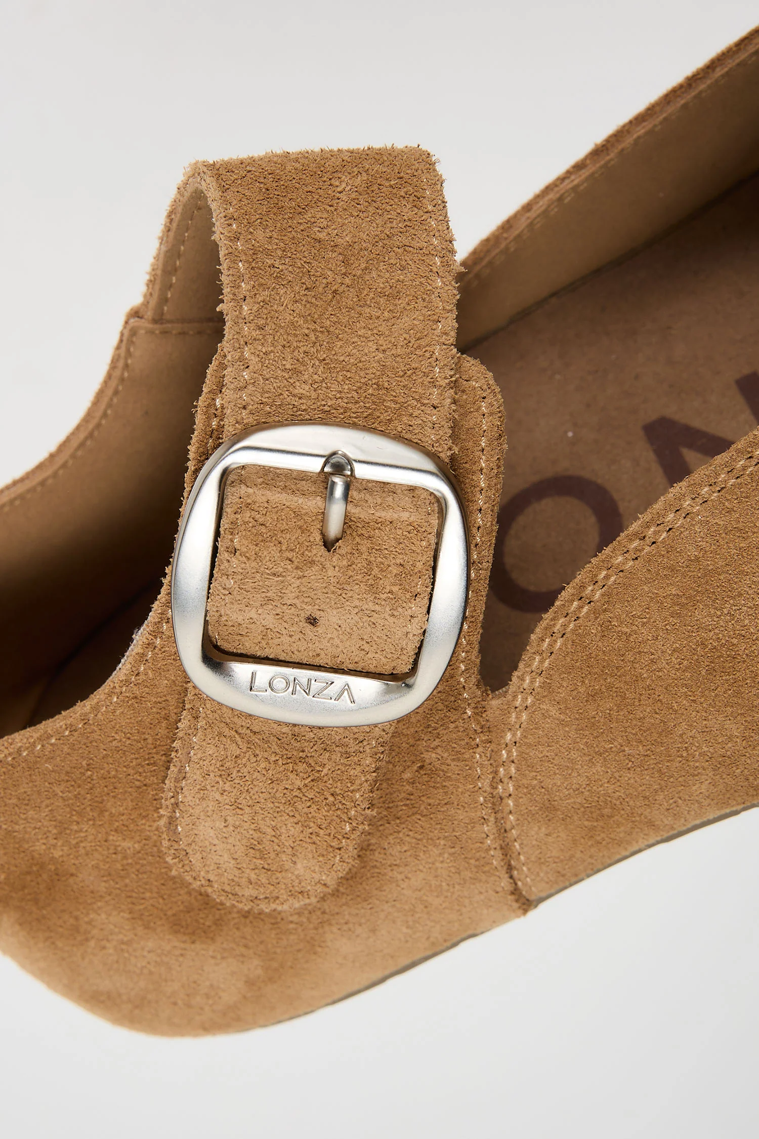 Hunter Camel - Image 9