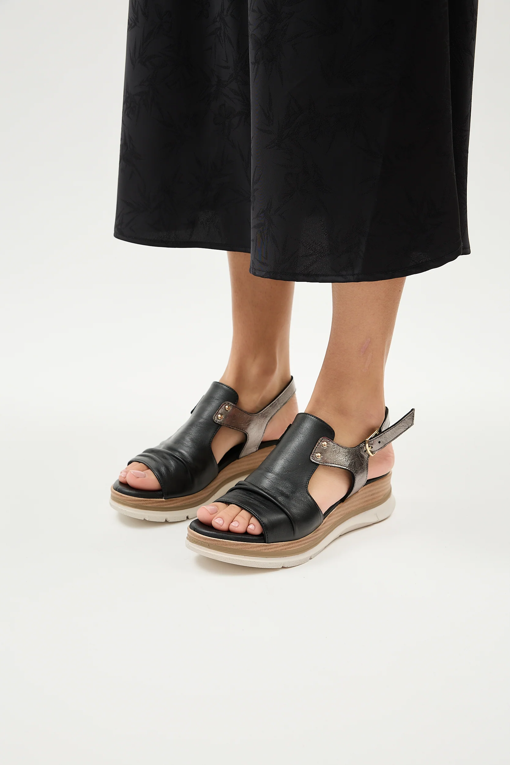 Ines Bronze - Image 5