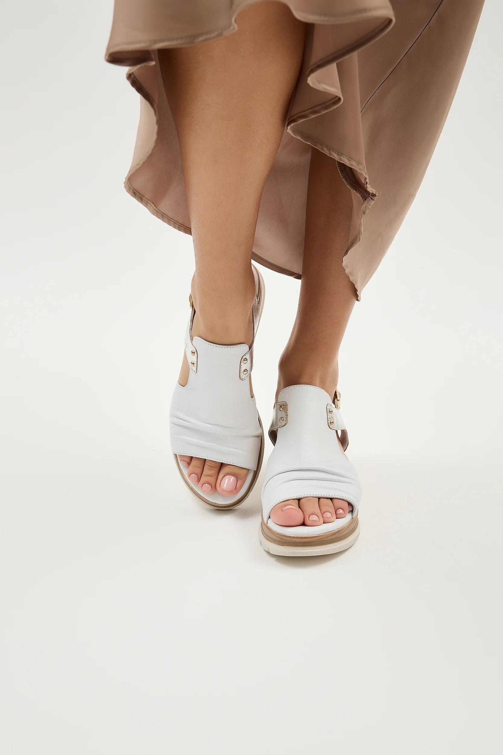 Ines White - Image 8