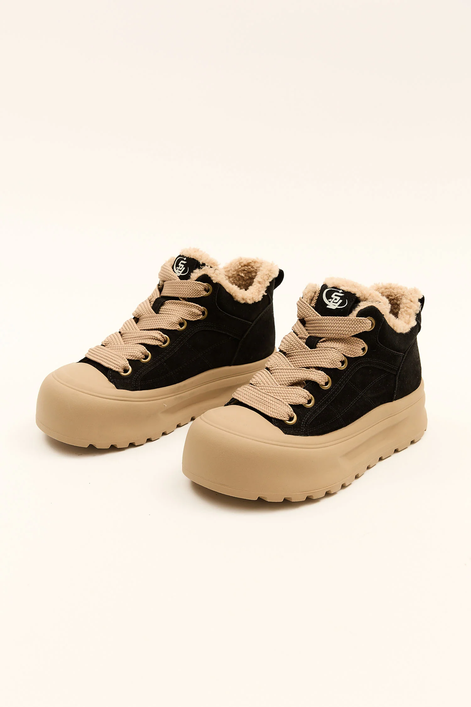 Iserra Black - Image 5