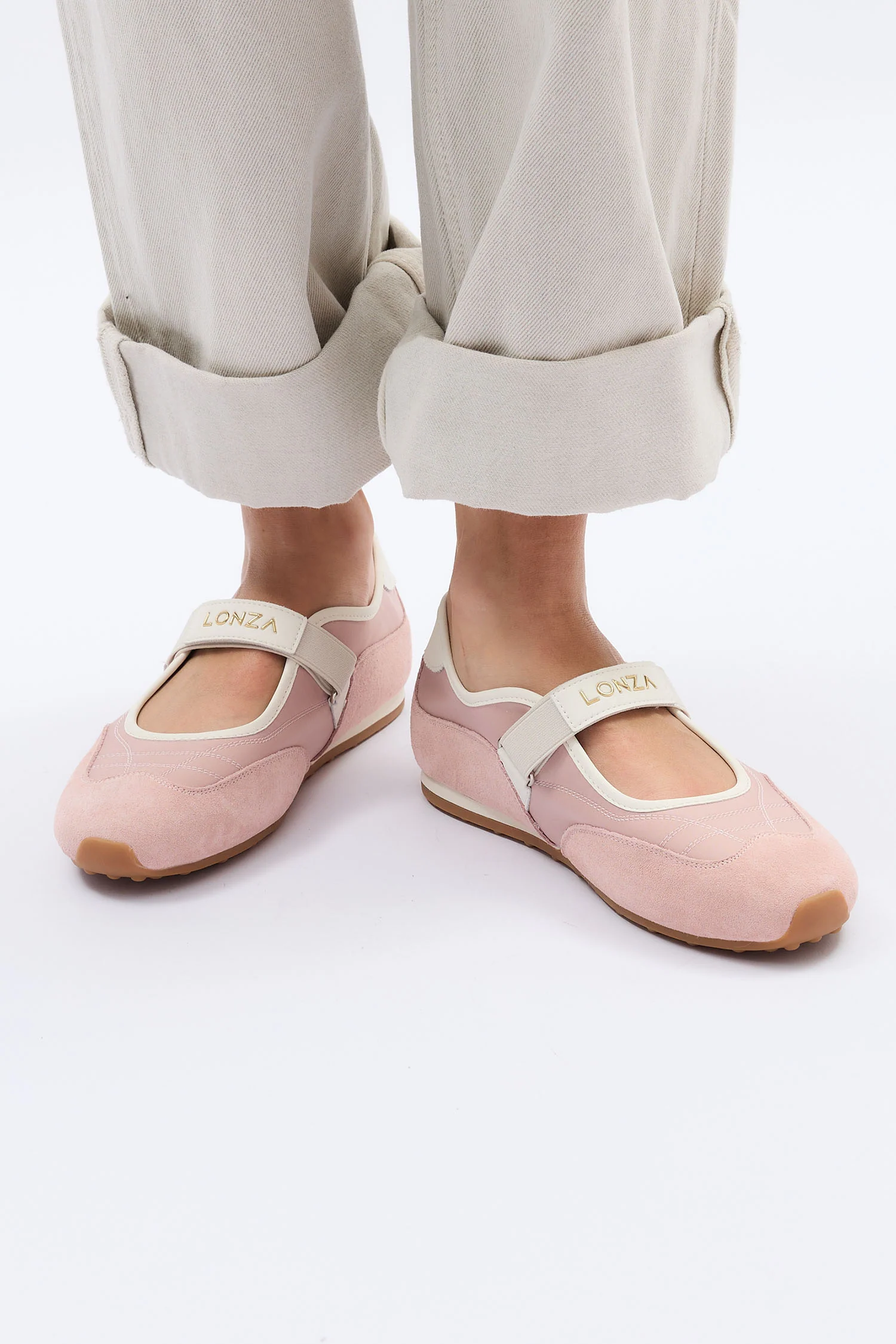 Janet Pink - Image 10