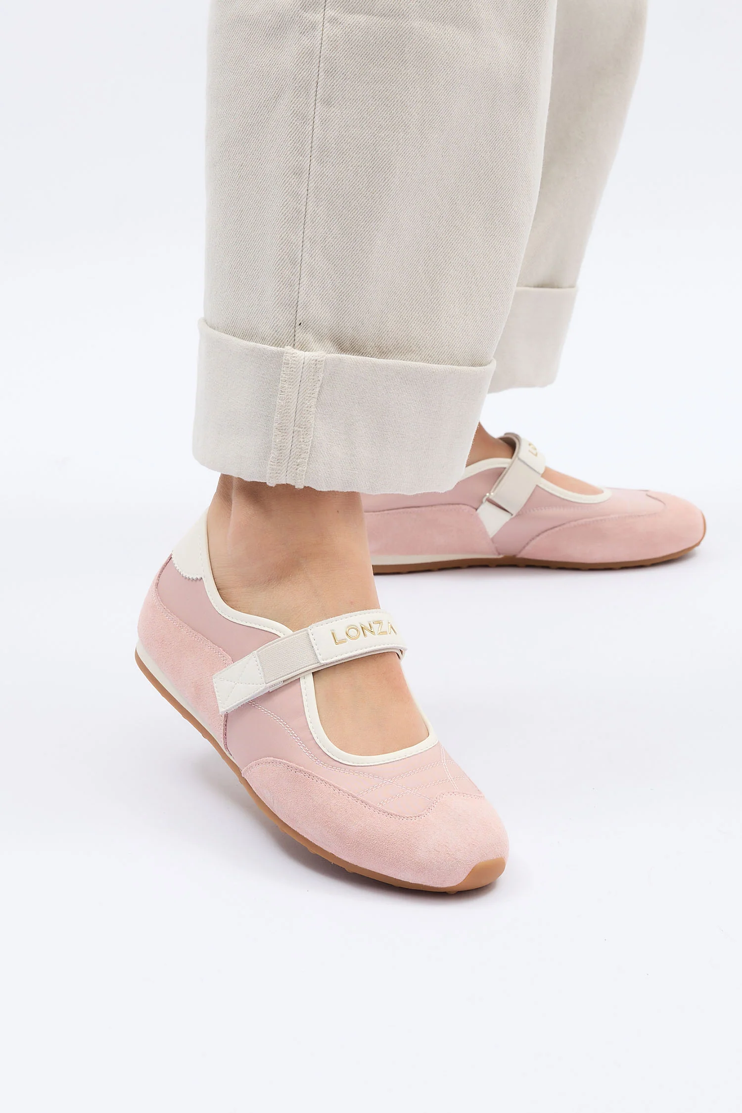 Janet Pink - Image 7