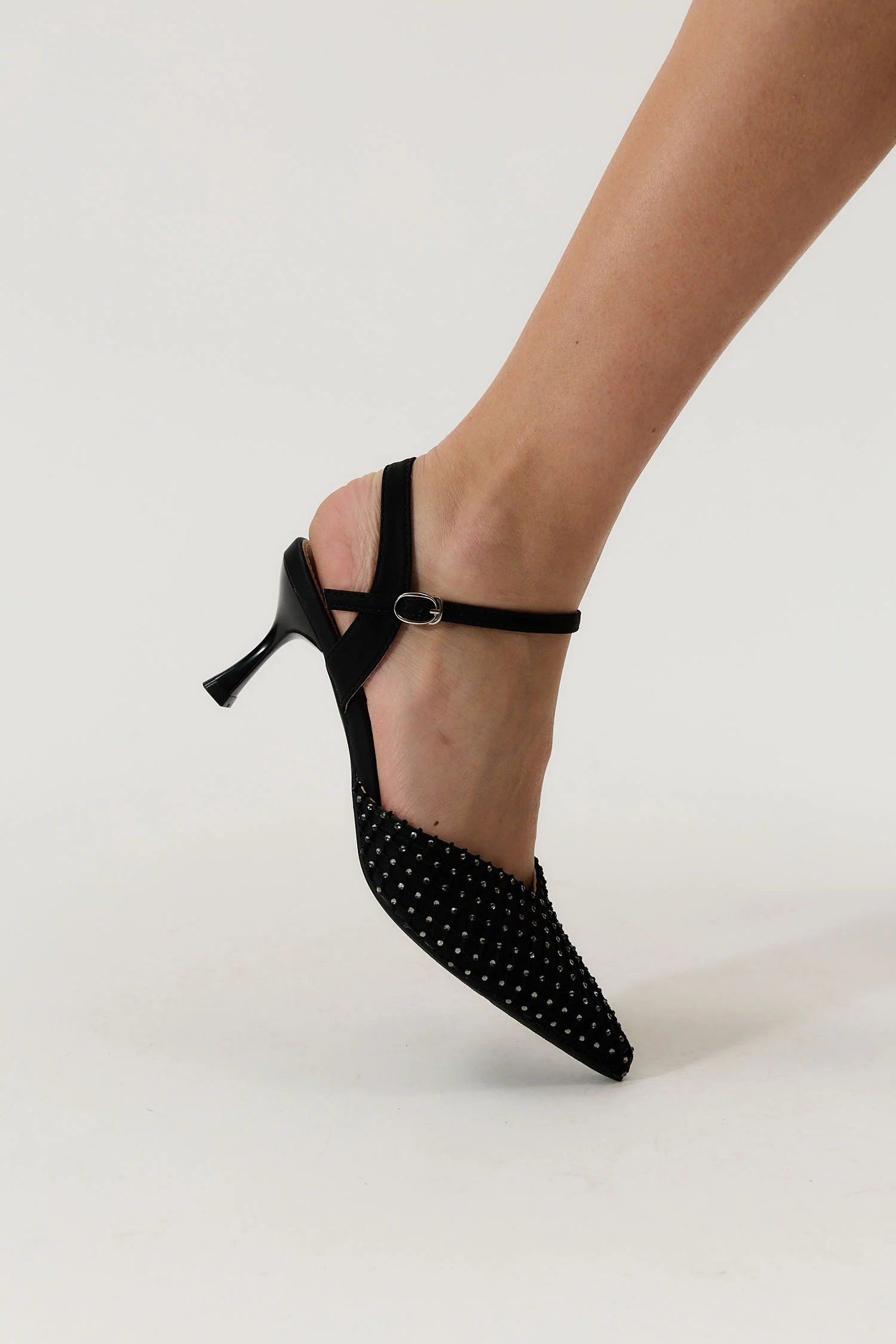 Kamalia Black - Image 8