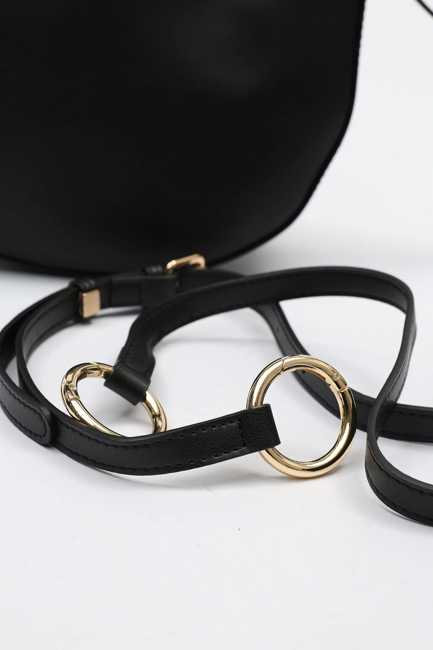 Karemi Black - Image 6
