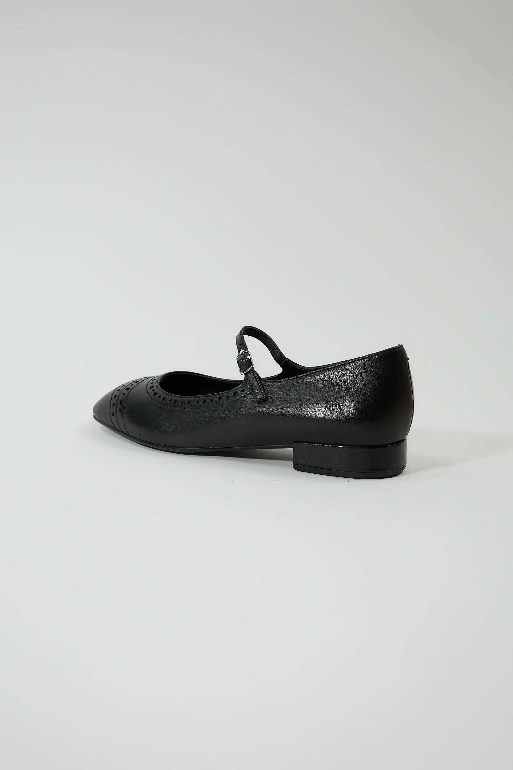 Karisa Black - Image 3