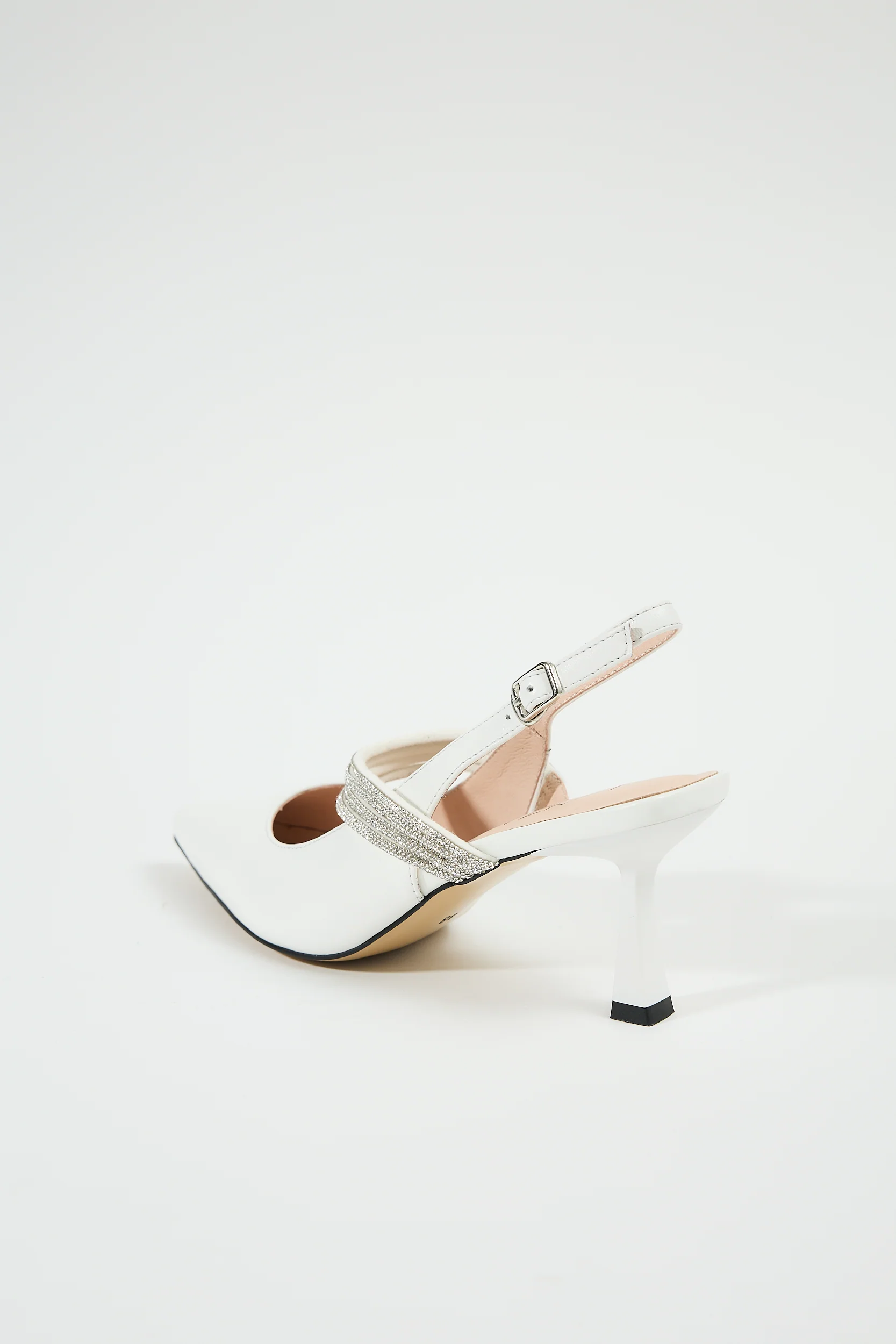 Kelis White - Image 5