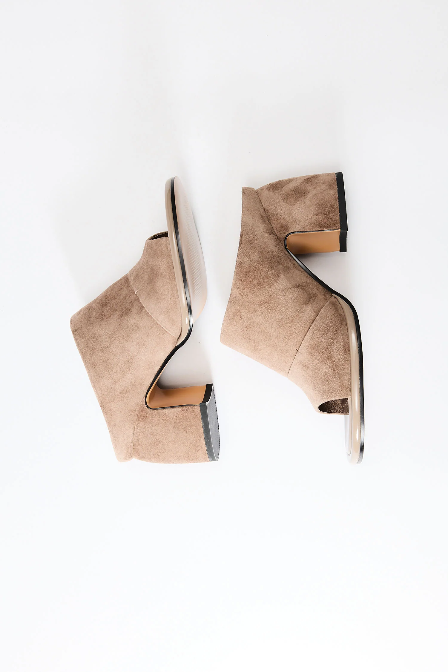 Kelly Beige Suede - Image 8