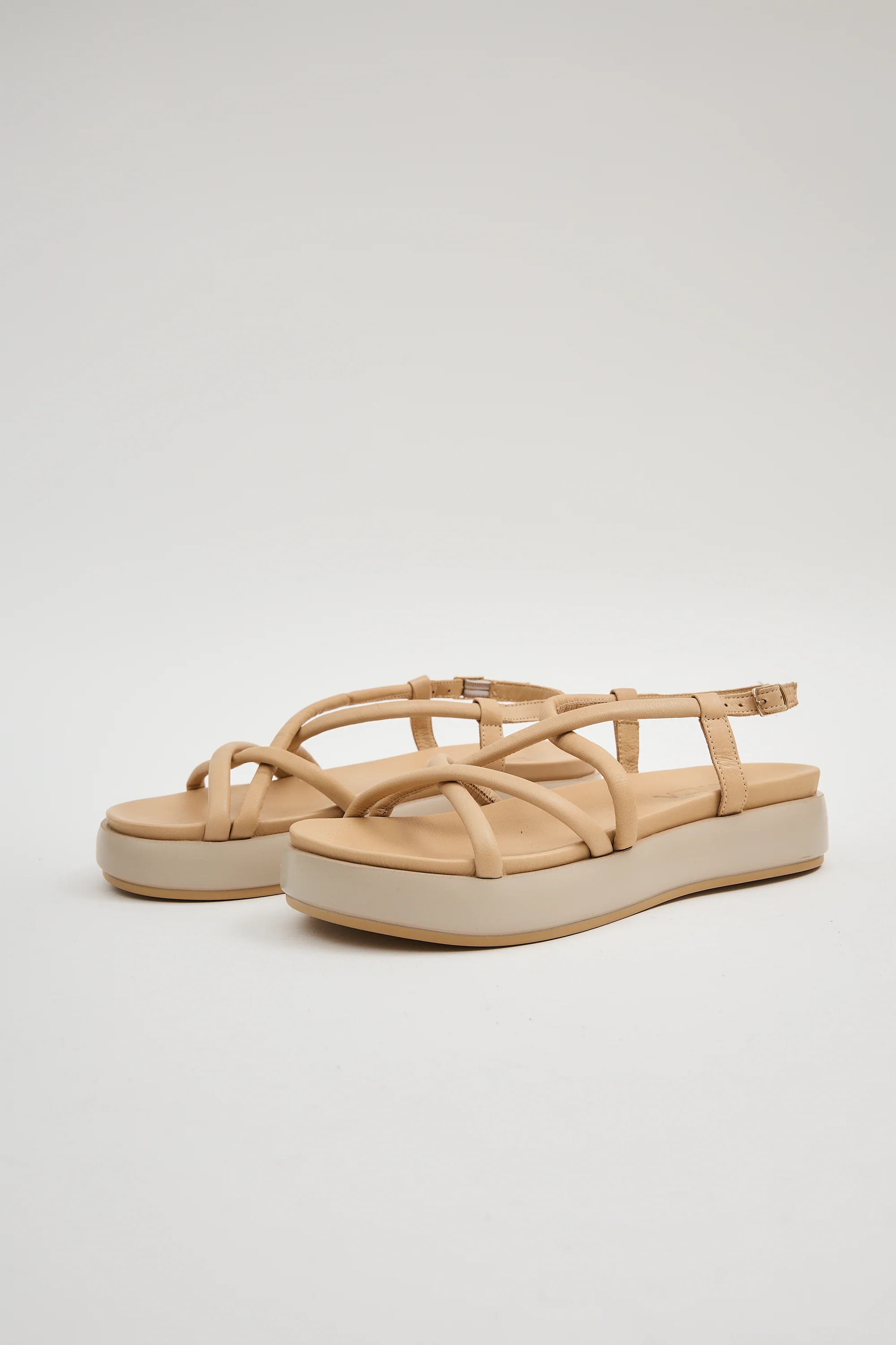Lainey Beige - Image 2