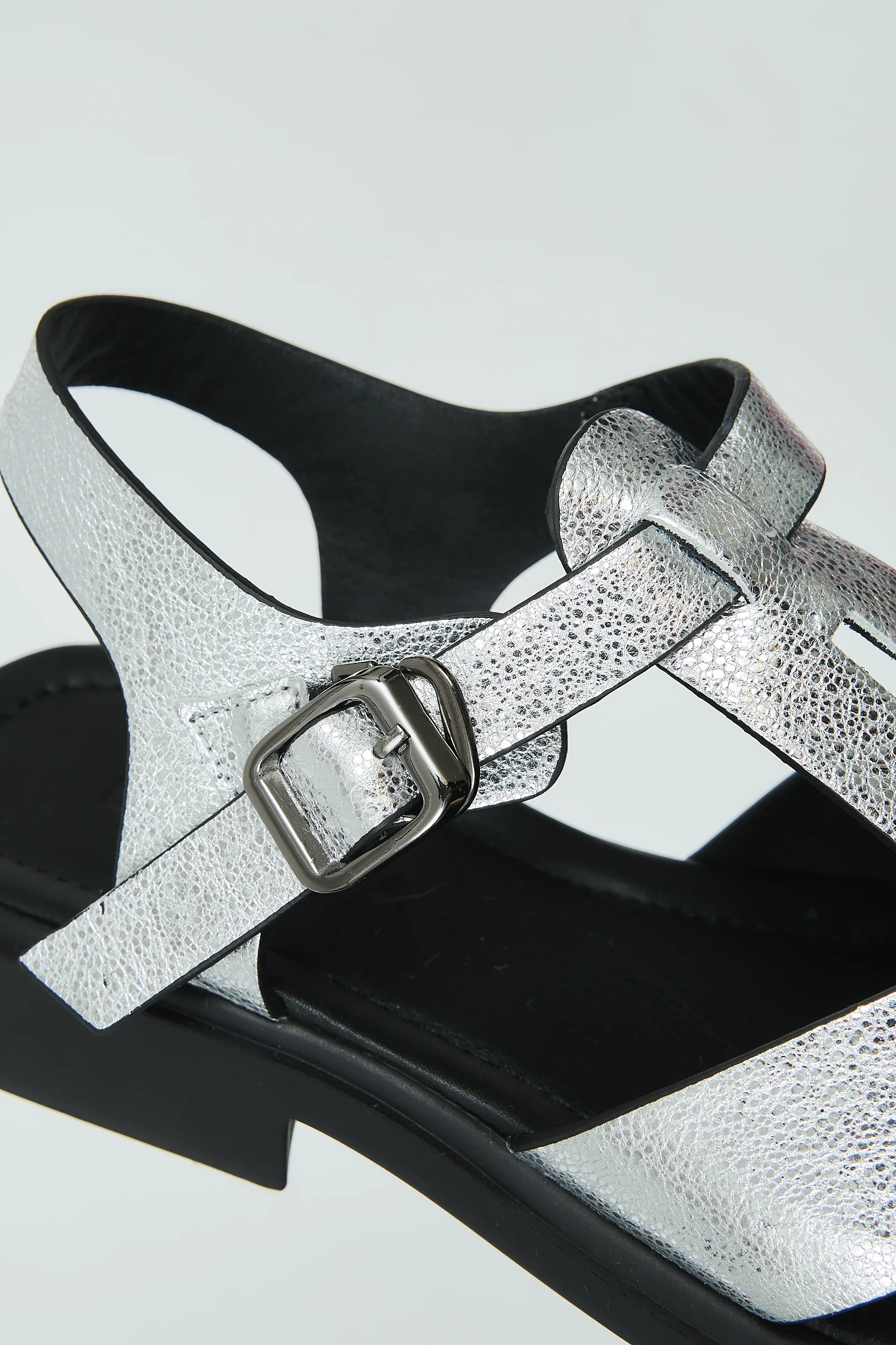 Lanie Silver - Image 13