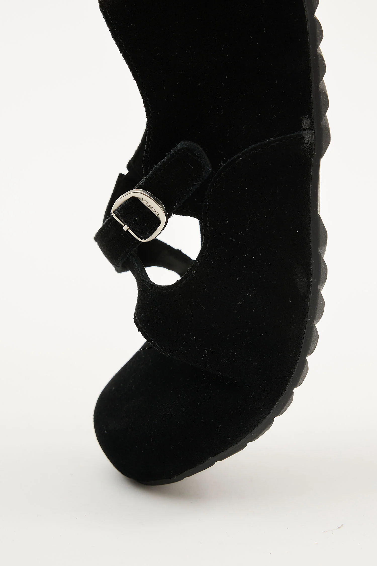 Laurel Black - Image 5