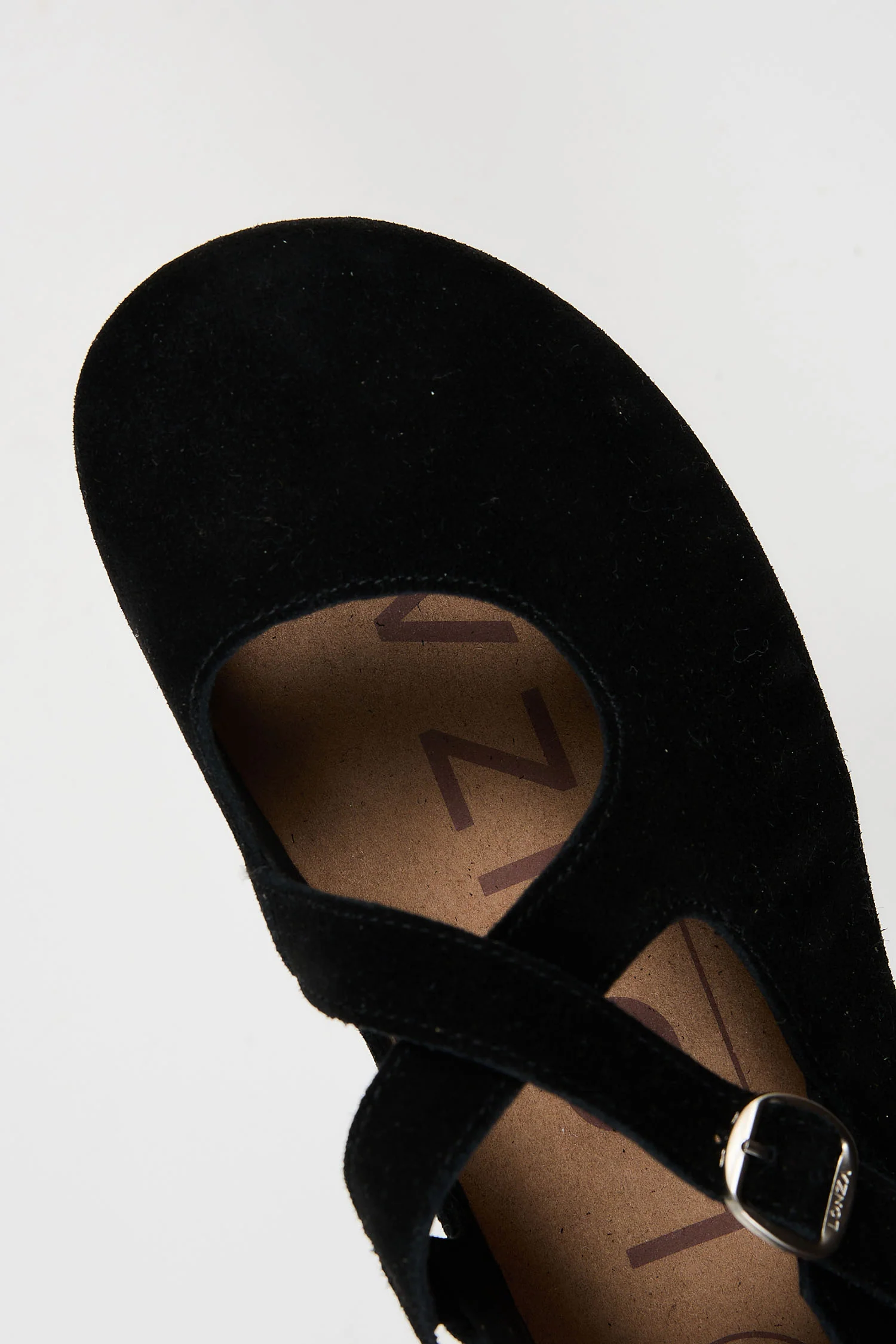 Laurel Black - Image 8