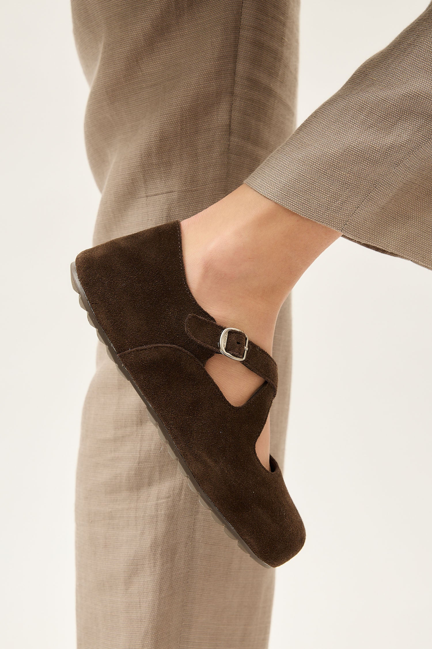 Laurel Brown - Image 13
